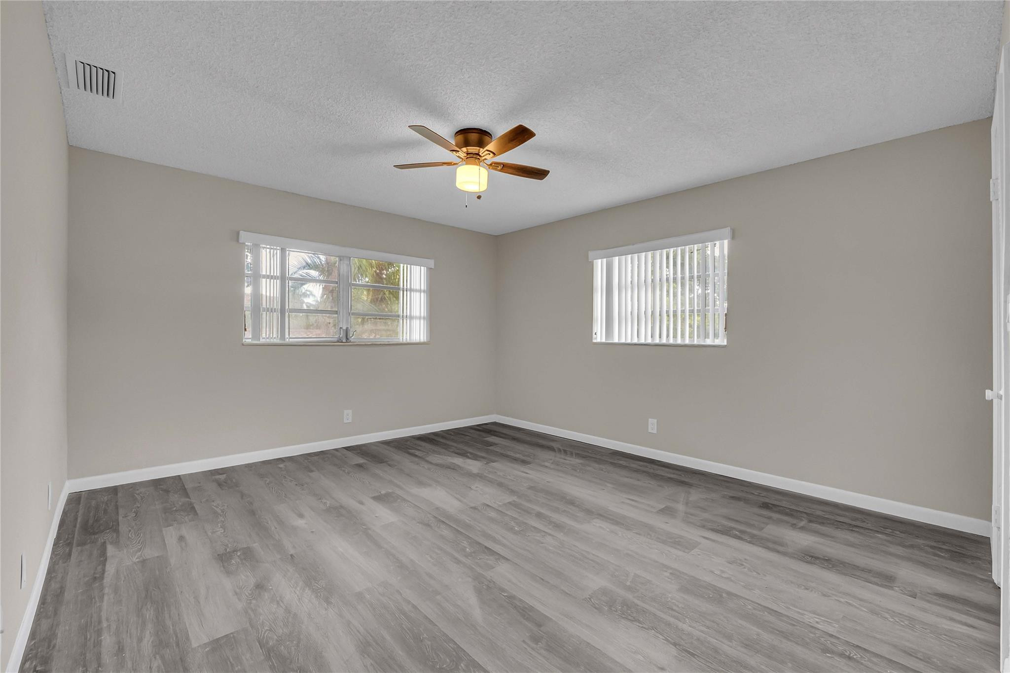 Woodbridge Condo - Residential