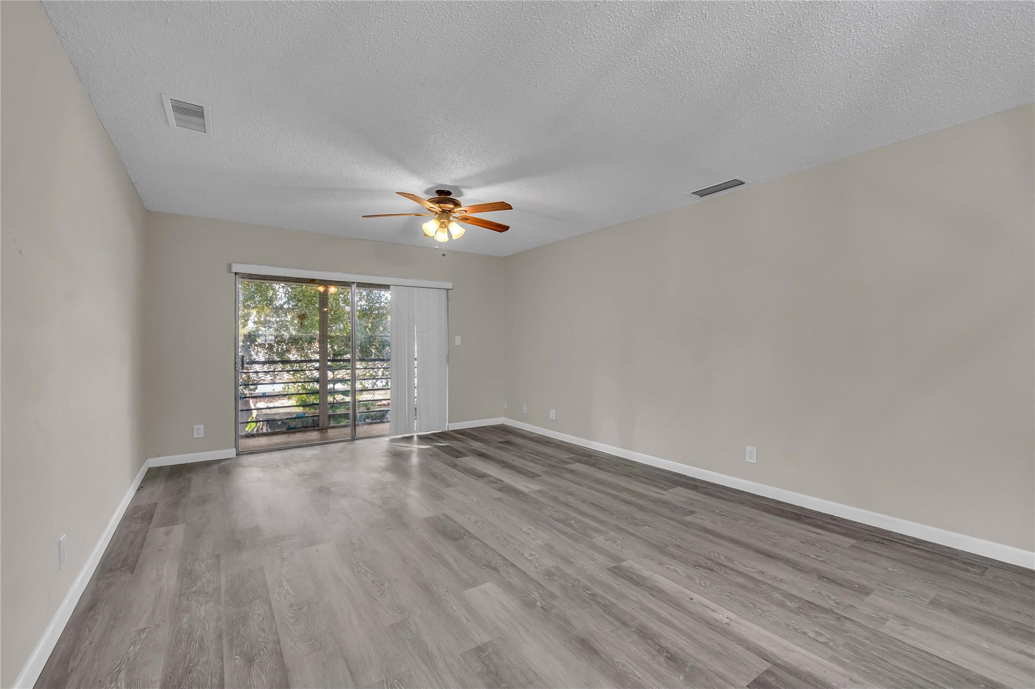 Woodbridge Condo - Residential