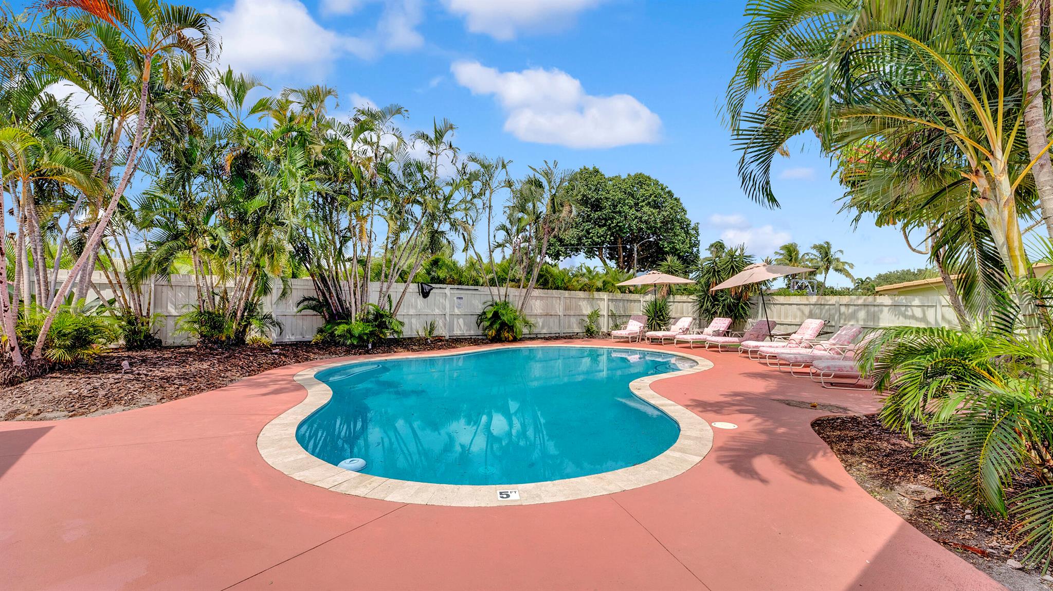 2600 NE 30th Street