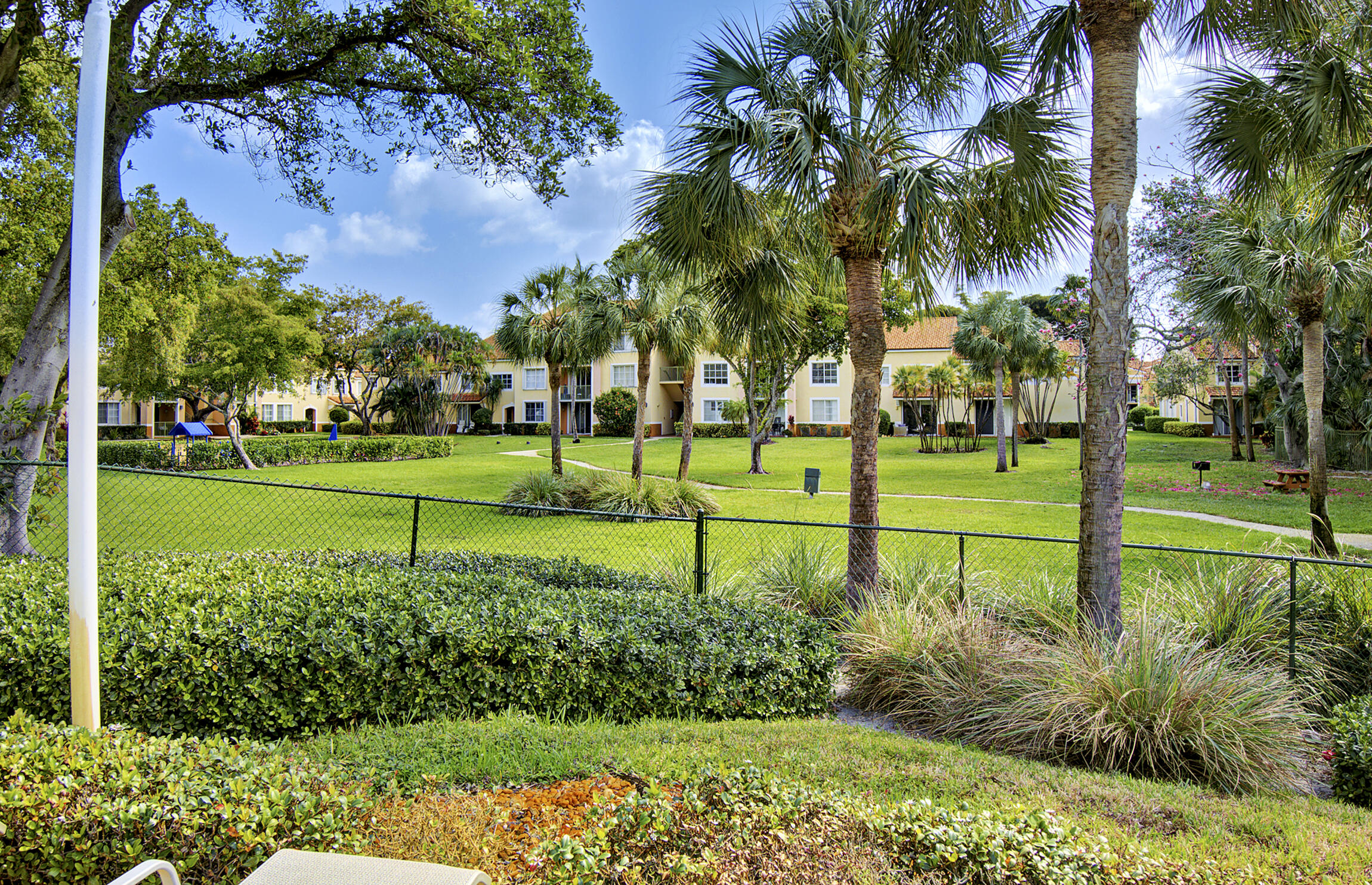 YACHT CLUB ON THE INTRACOASTAL CONDO - Residential