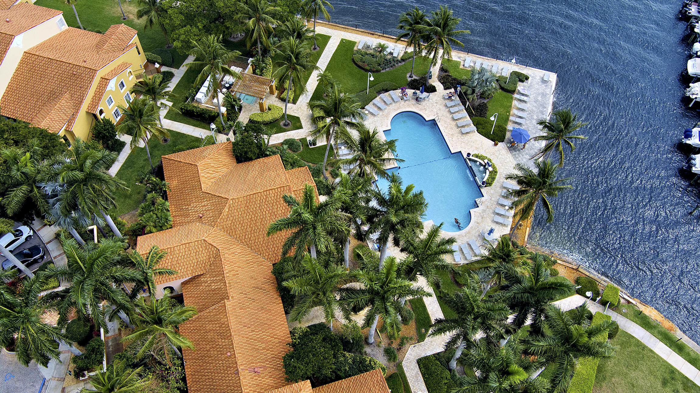 YACHT CLUB ON THE INTRACOASTAL CONDO - Residential