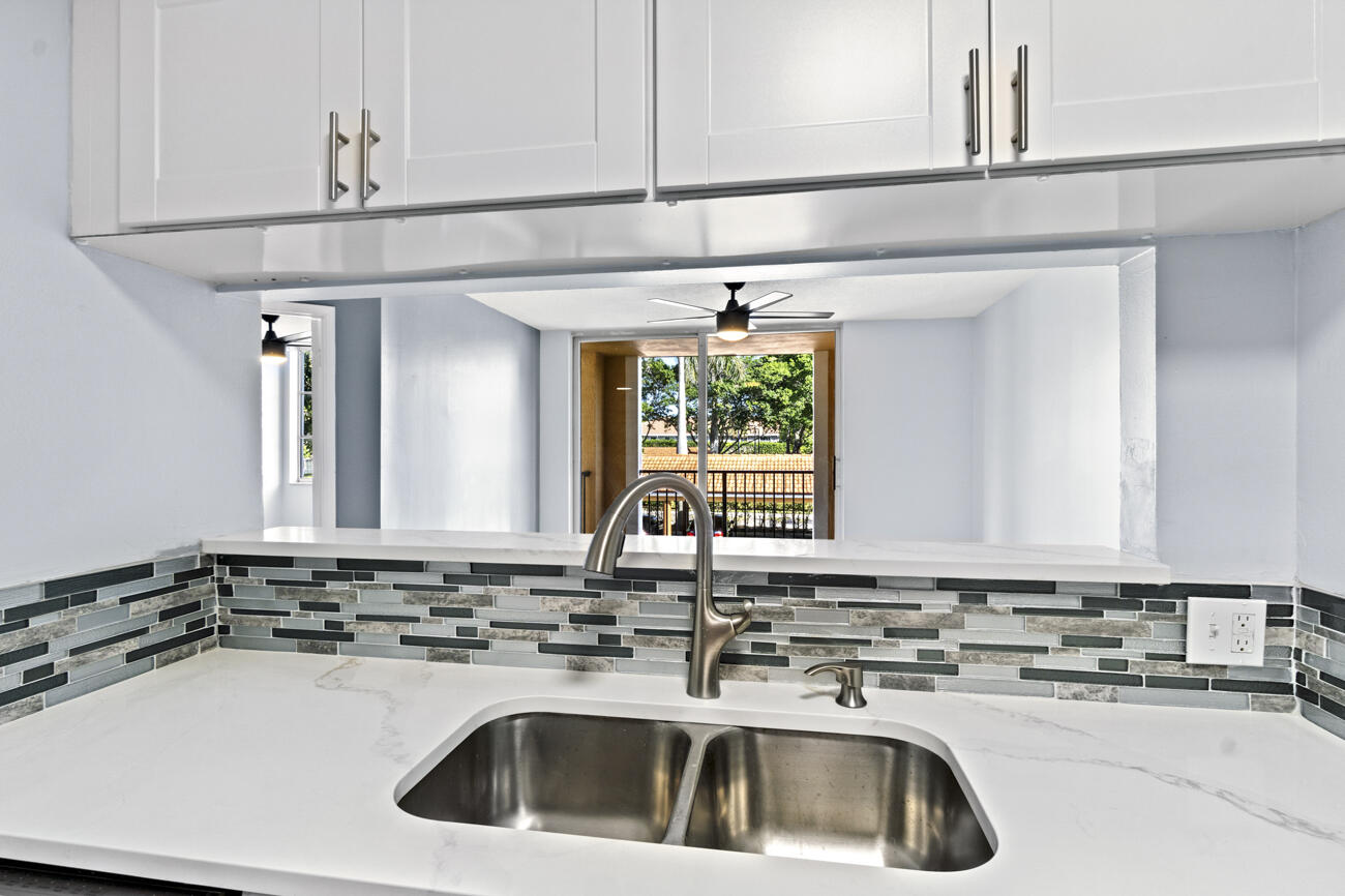 YACHT CLUB ON THE INTRACOASTAL CONDO - Residential