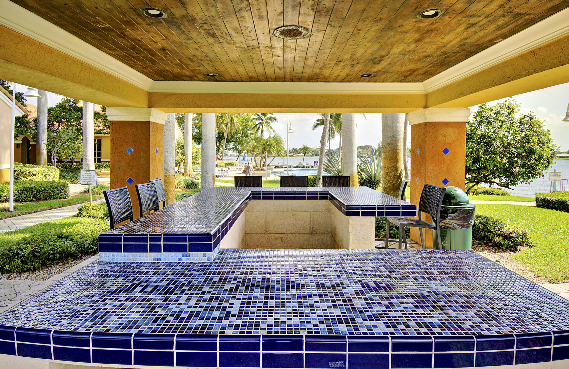 YACHT CLUB ON THE INTRACOASTAL CONDO - Residential