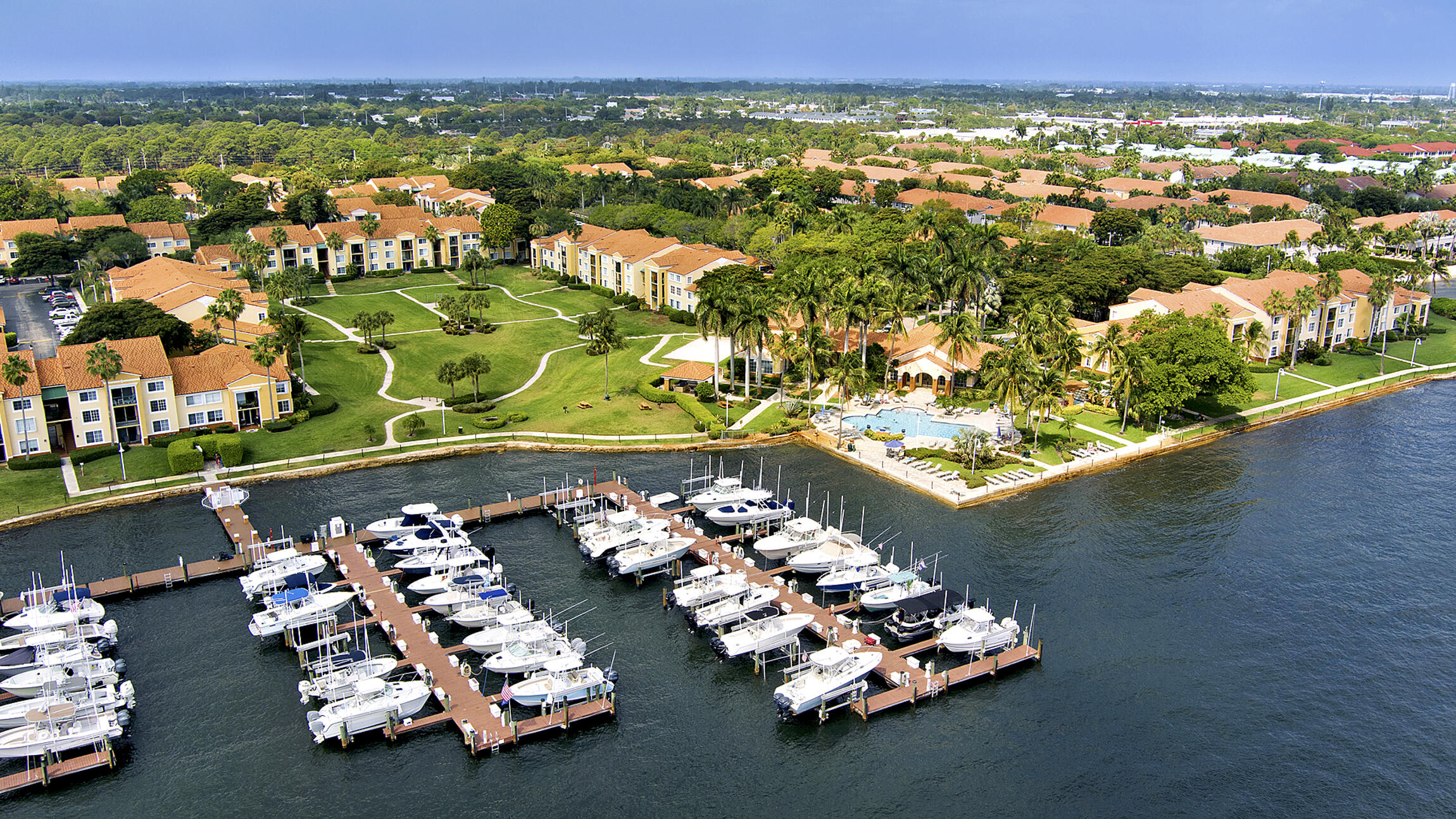 YACHT CLUB ON THE INTRACOASTAL CONDO - Residential