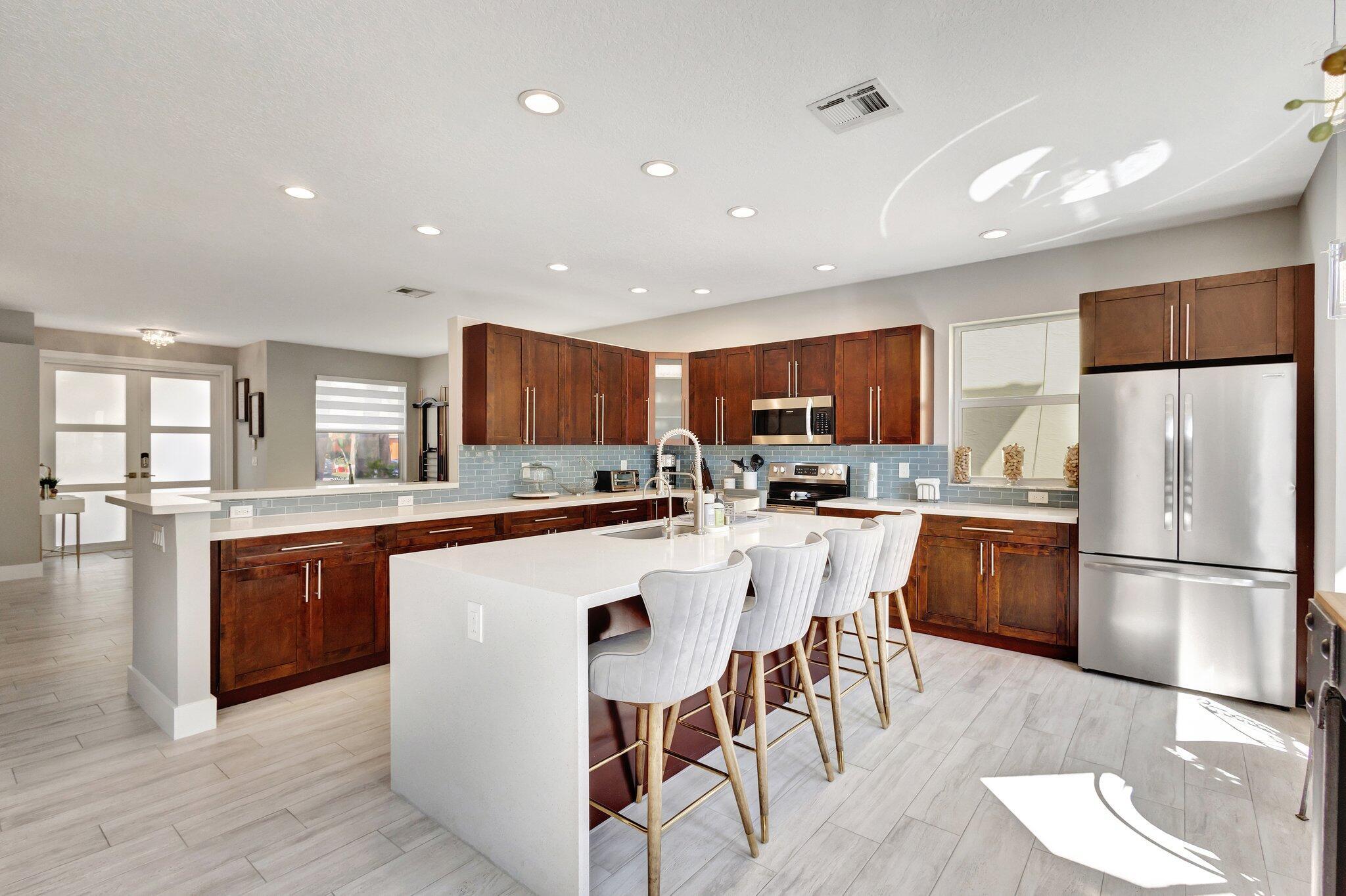 2583 Sawyer Terrace