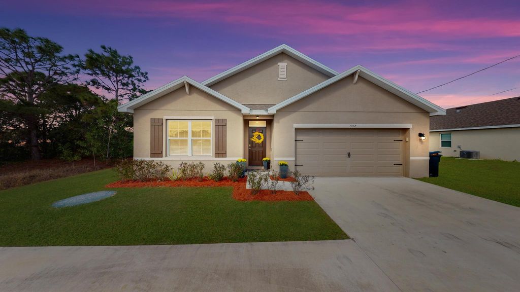 Photo of 567 SW Paar Drive, Port Saint Lucie, FL 34953 (MLS # R10778332)