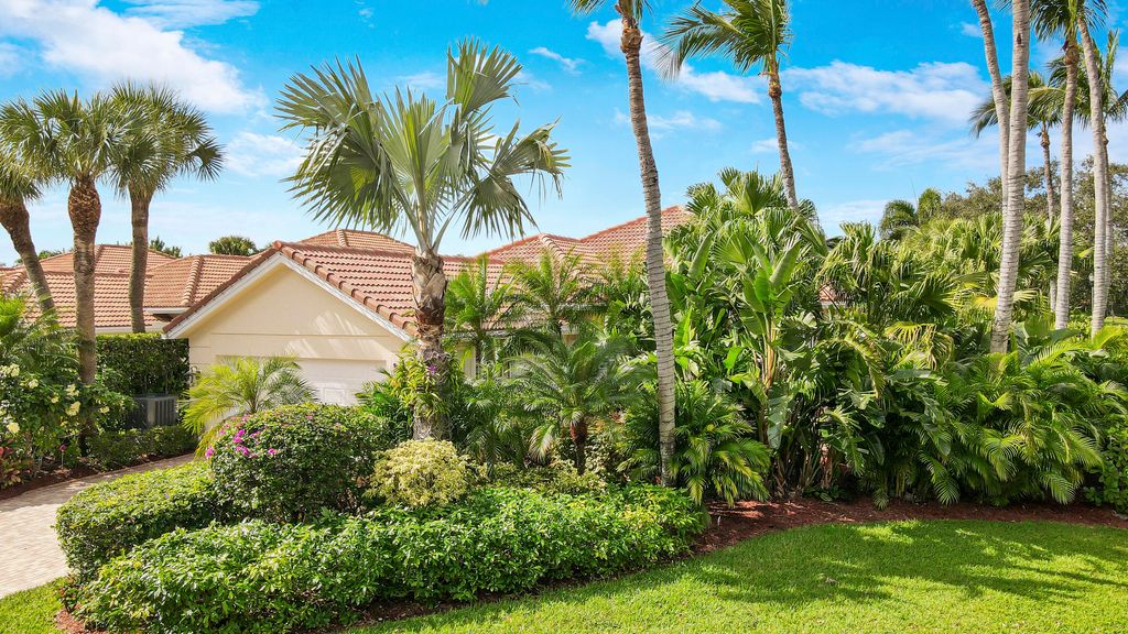 Photo of 259 Kelsey Park Circle, Palm Beach Gardens, FL 33410 (MLS # R10945680)