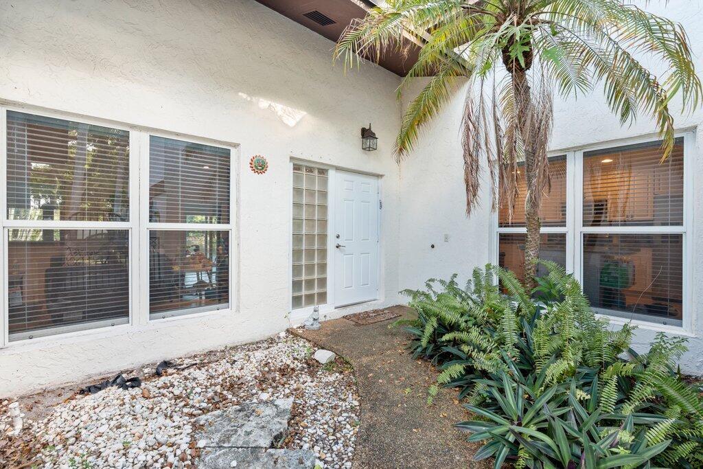 VILLAGES OF HILLSBORO SEC - Residential