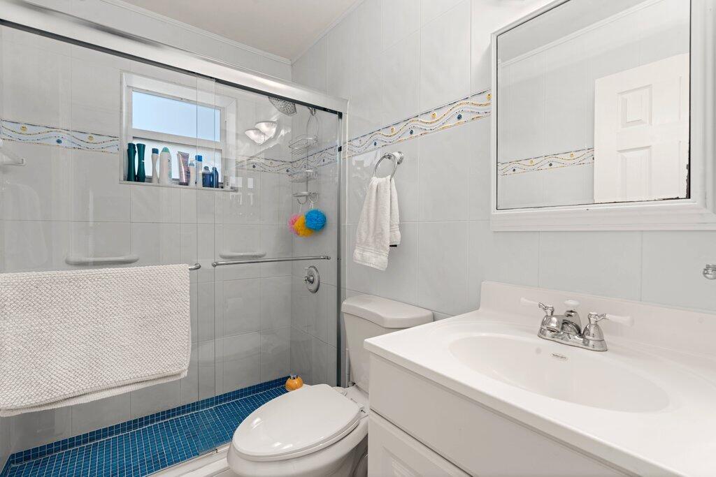 VILLAGES OF HILLSBORO SEC - Residential