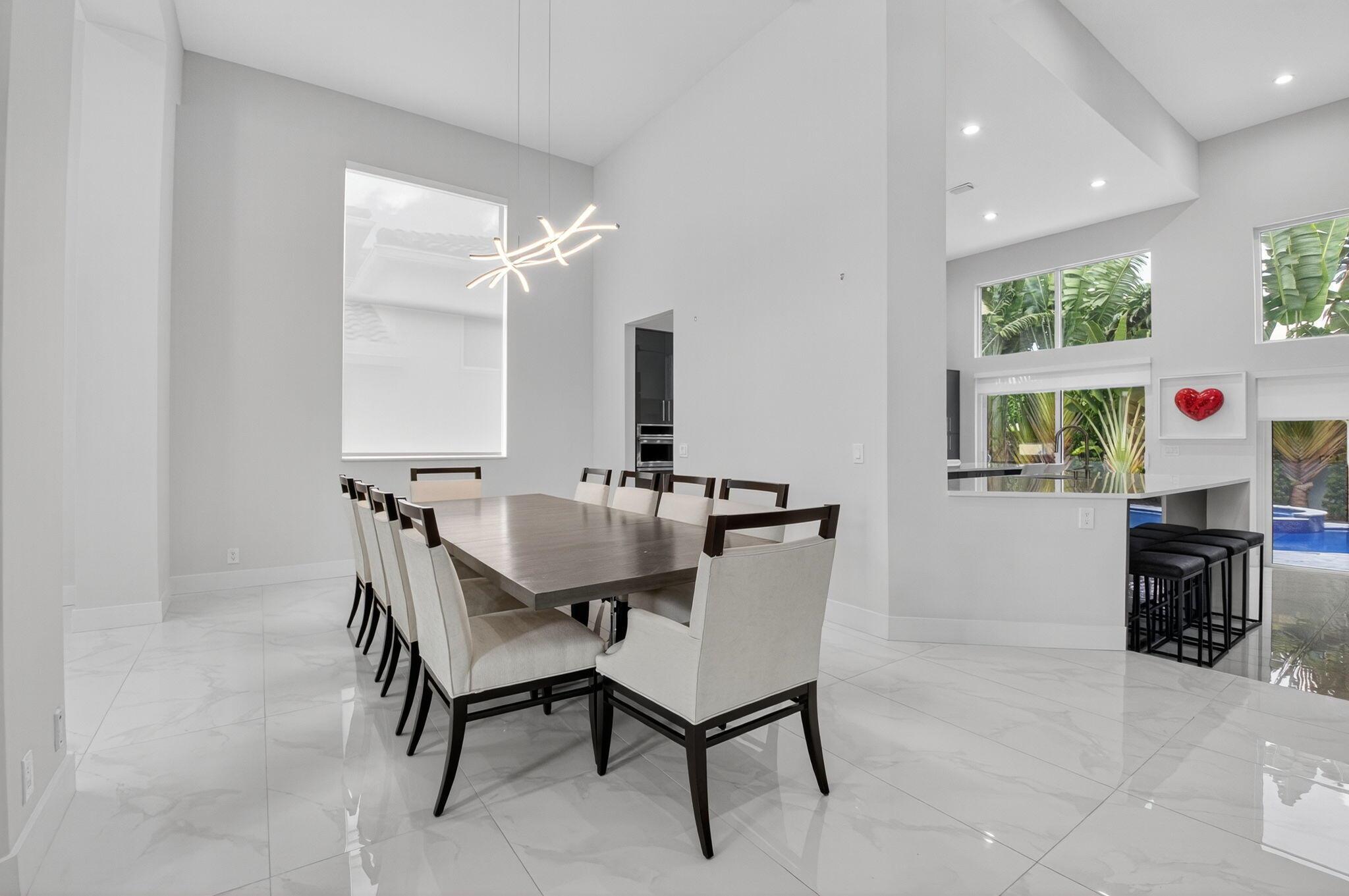 SOMERSET AT WOODFIELD COU - Residential