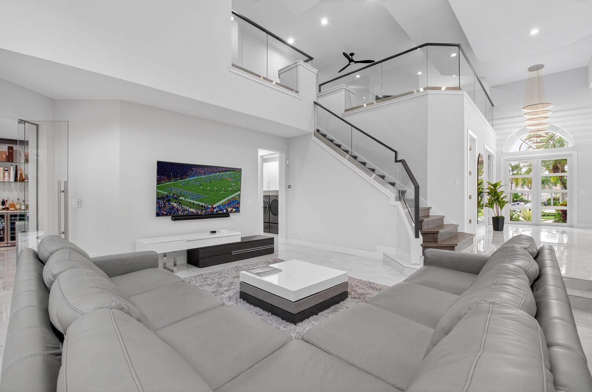 SOMERSET AT WOODFIELD COU - Residential