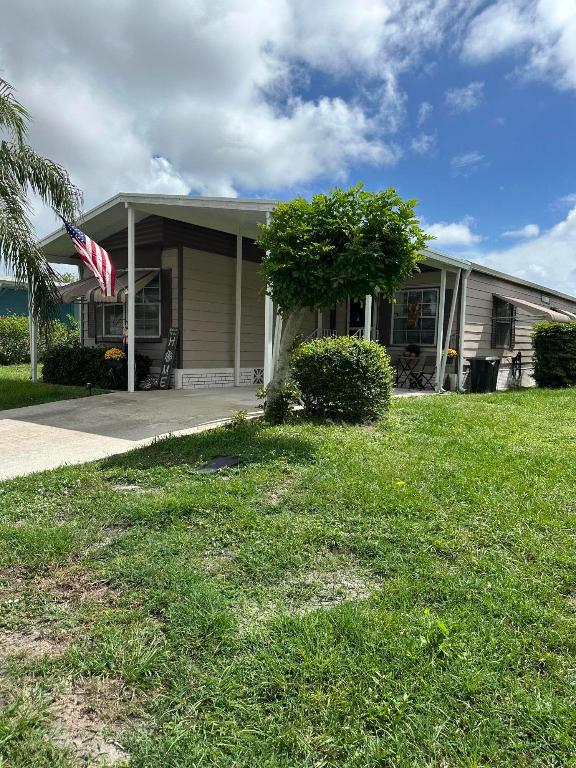 Spanish Lakes Golf Village - Residential