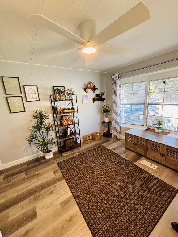 Spanish Lakes Golf Village - Residential