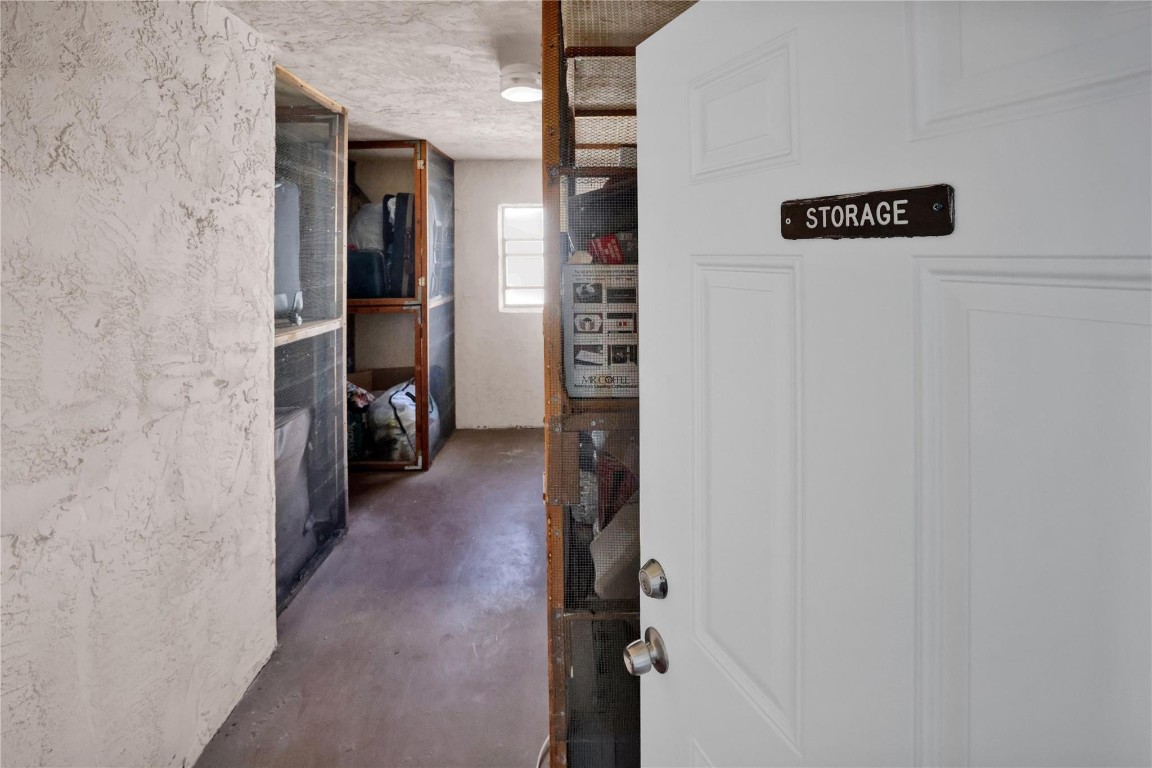 Somerset at Lauderdale La - Residential