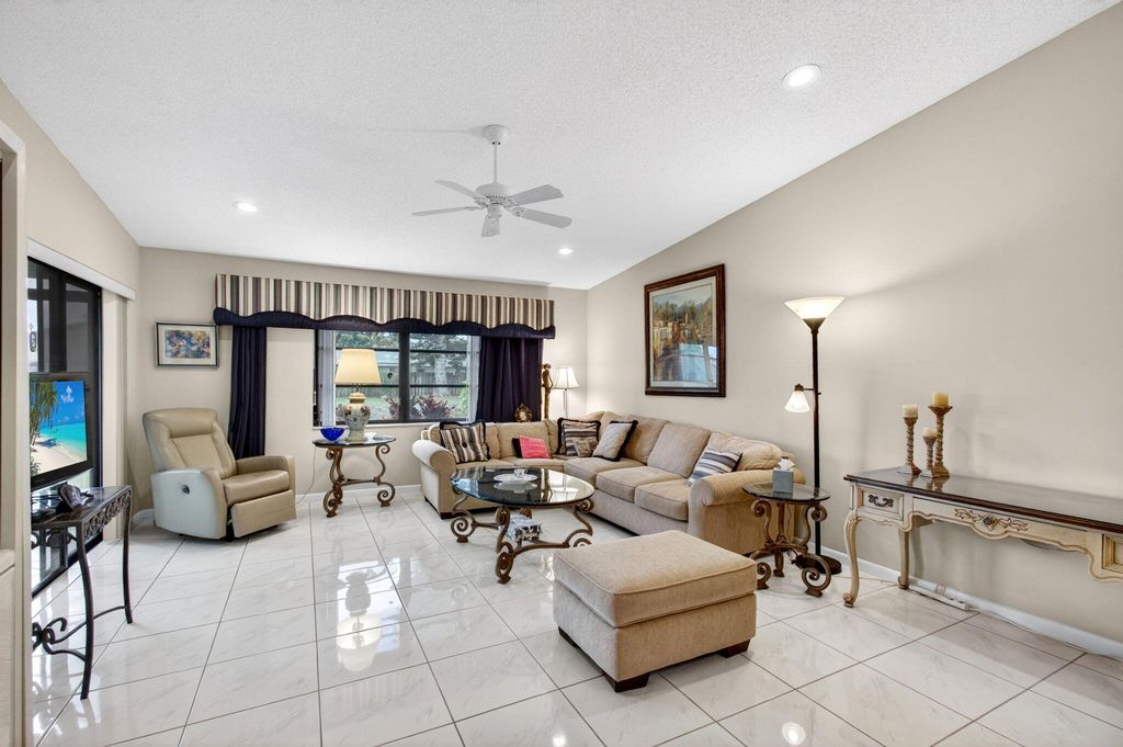 Photo of 6292 Kings Gate Circle, Delray Beach, FL 33484 (MLS # R11157683)