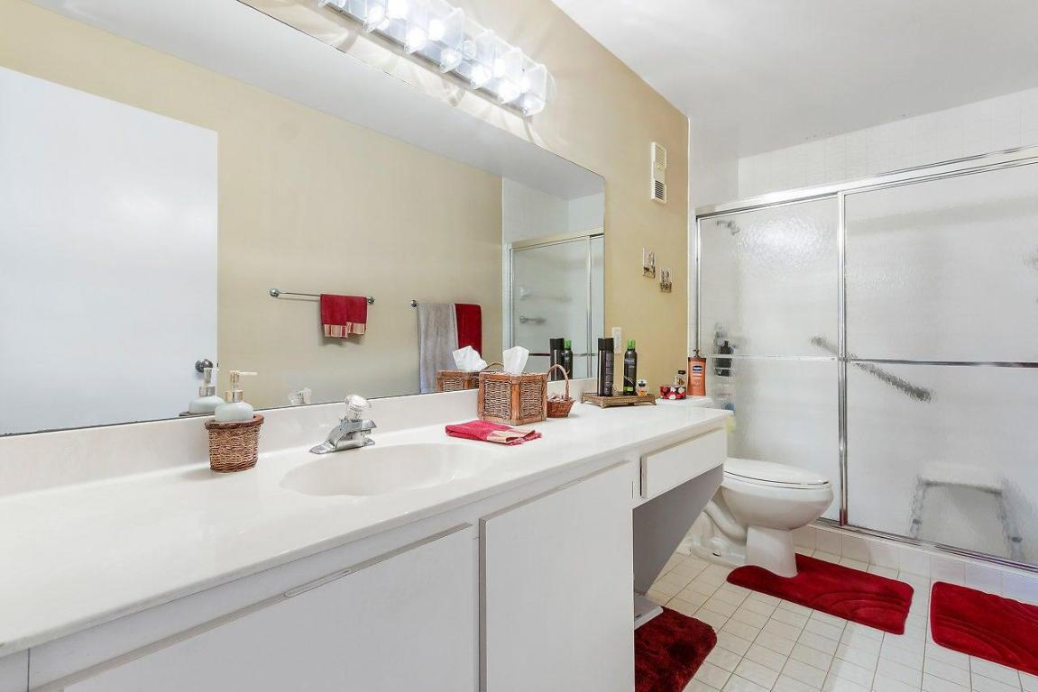 HUNTINGTON POINTE - Residential