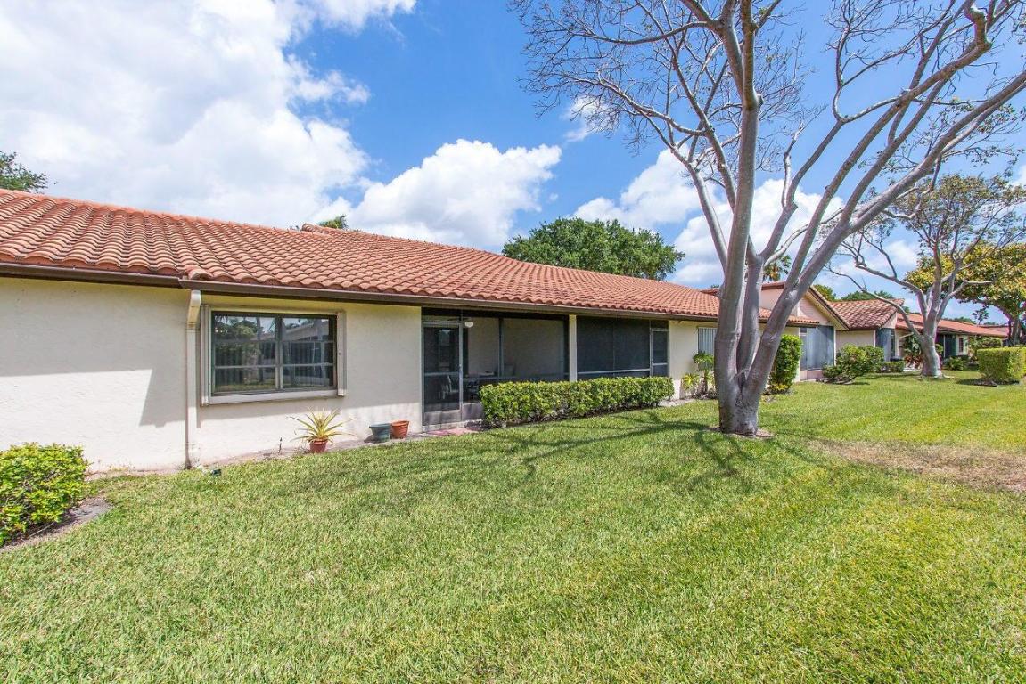 HUNTINGTON POINTE - Residential