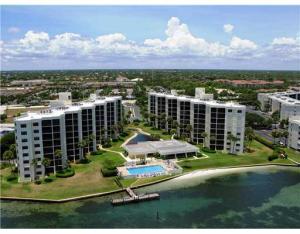 SANDPOINTE BAY CONDO - Residential