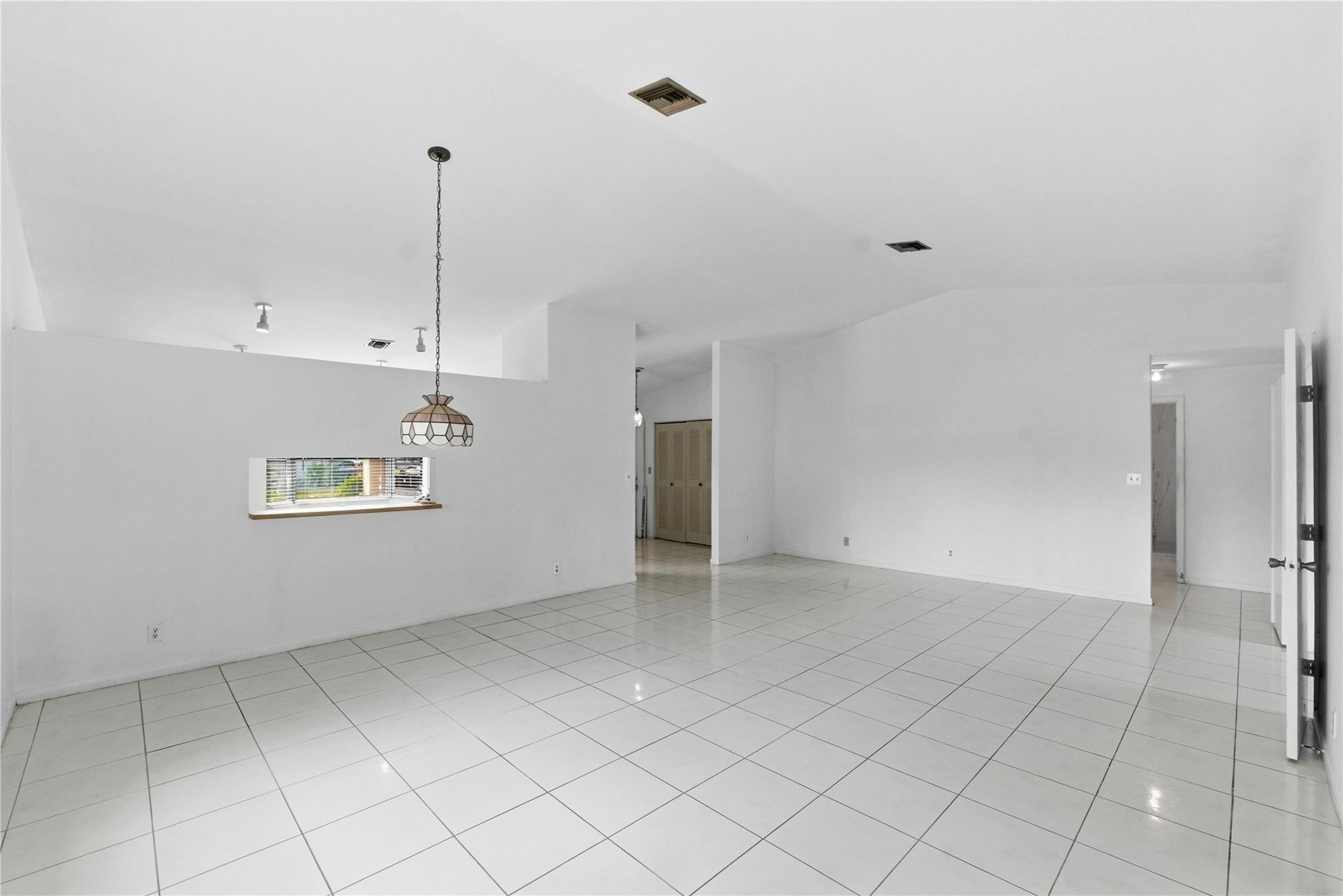 CALICO COUNTRY - Residential