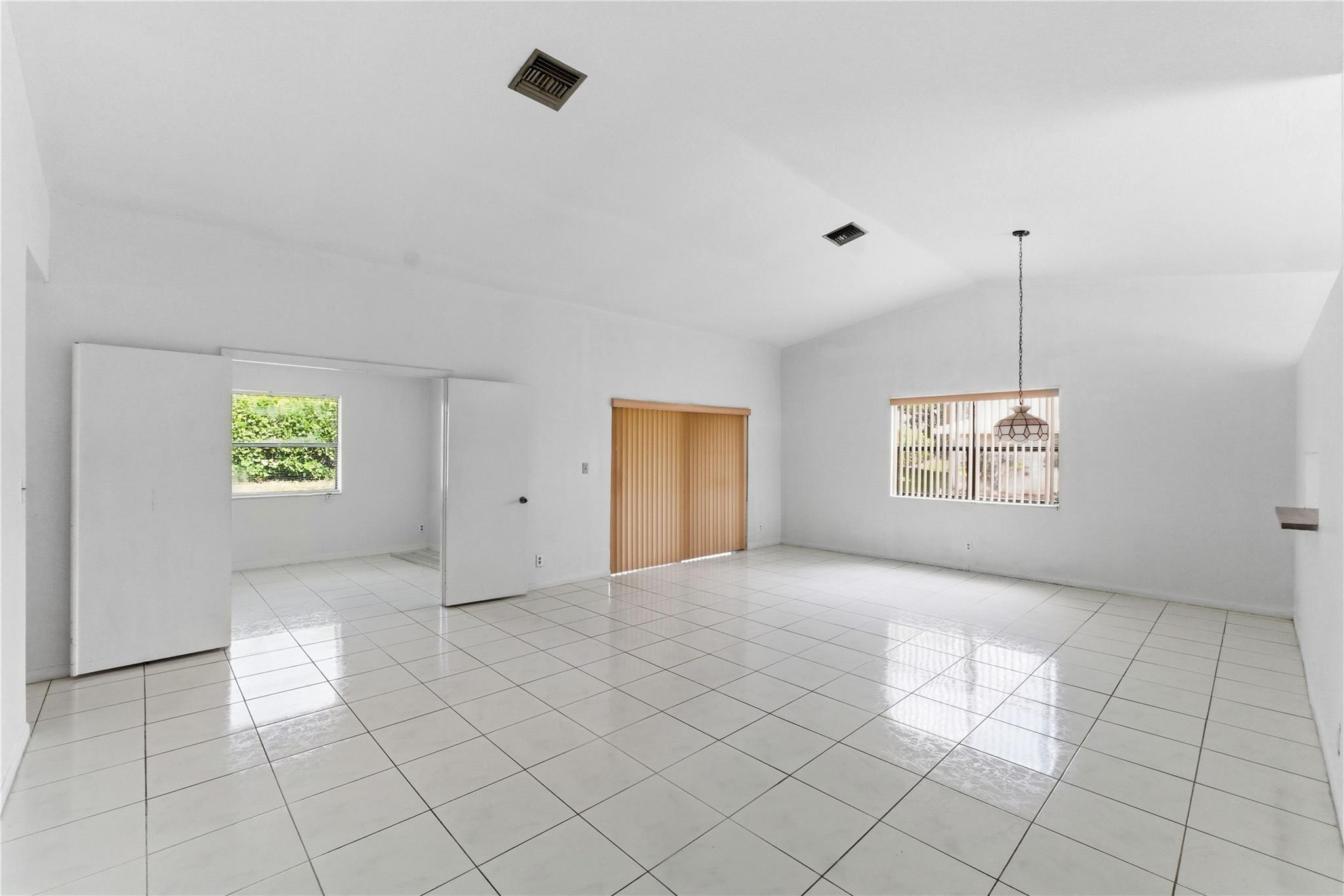 CALICO COUNTRY - Residential