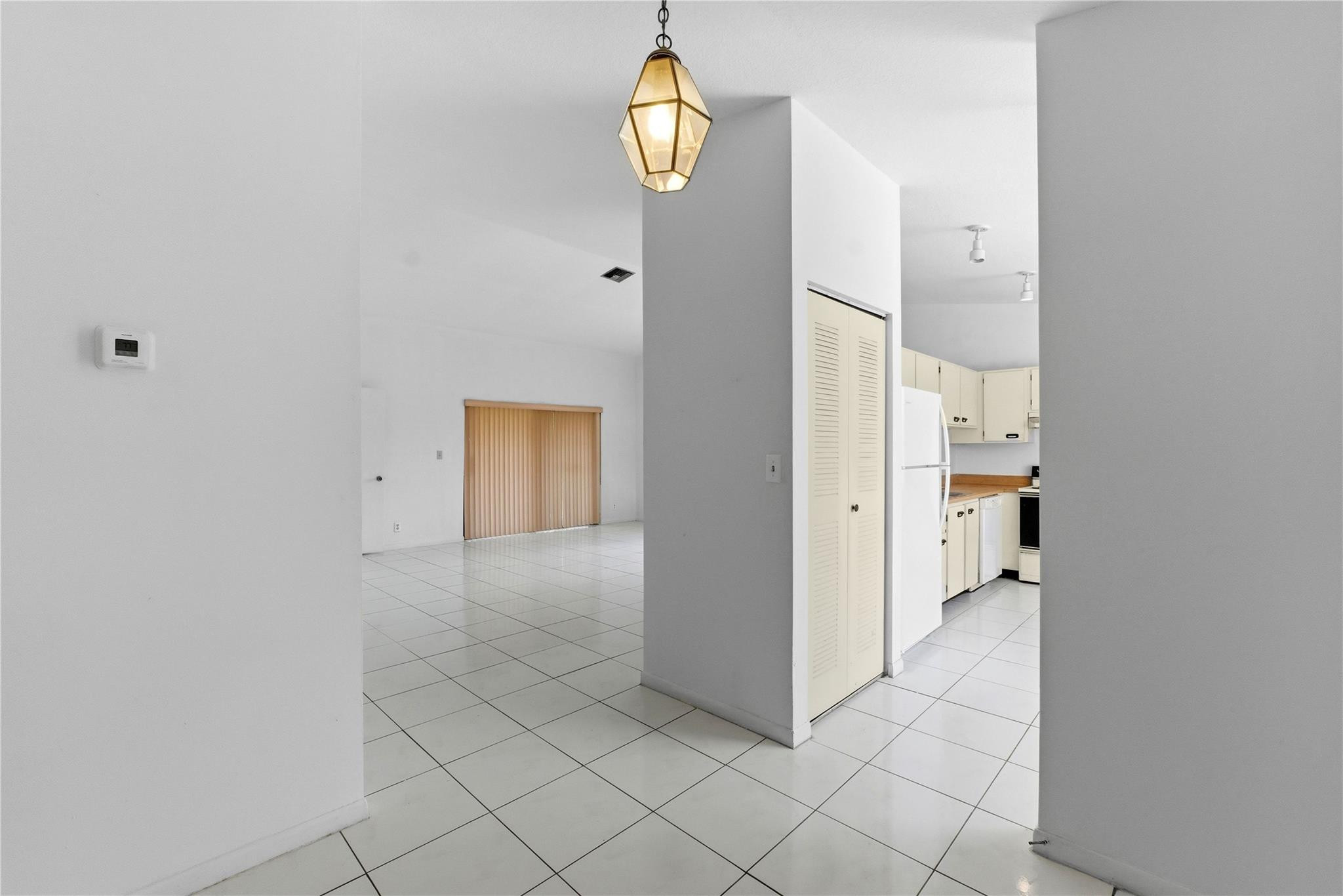 CALICO COUNTRY - Residential