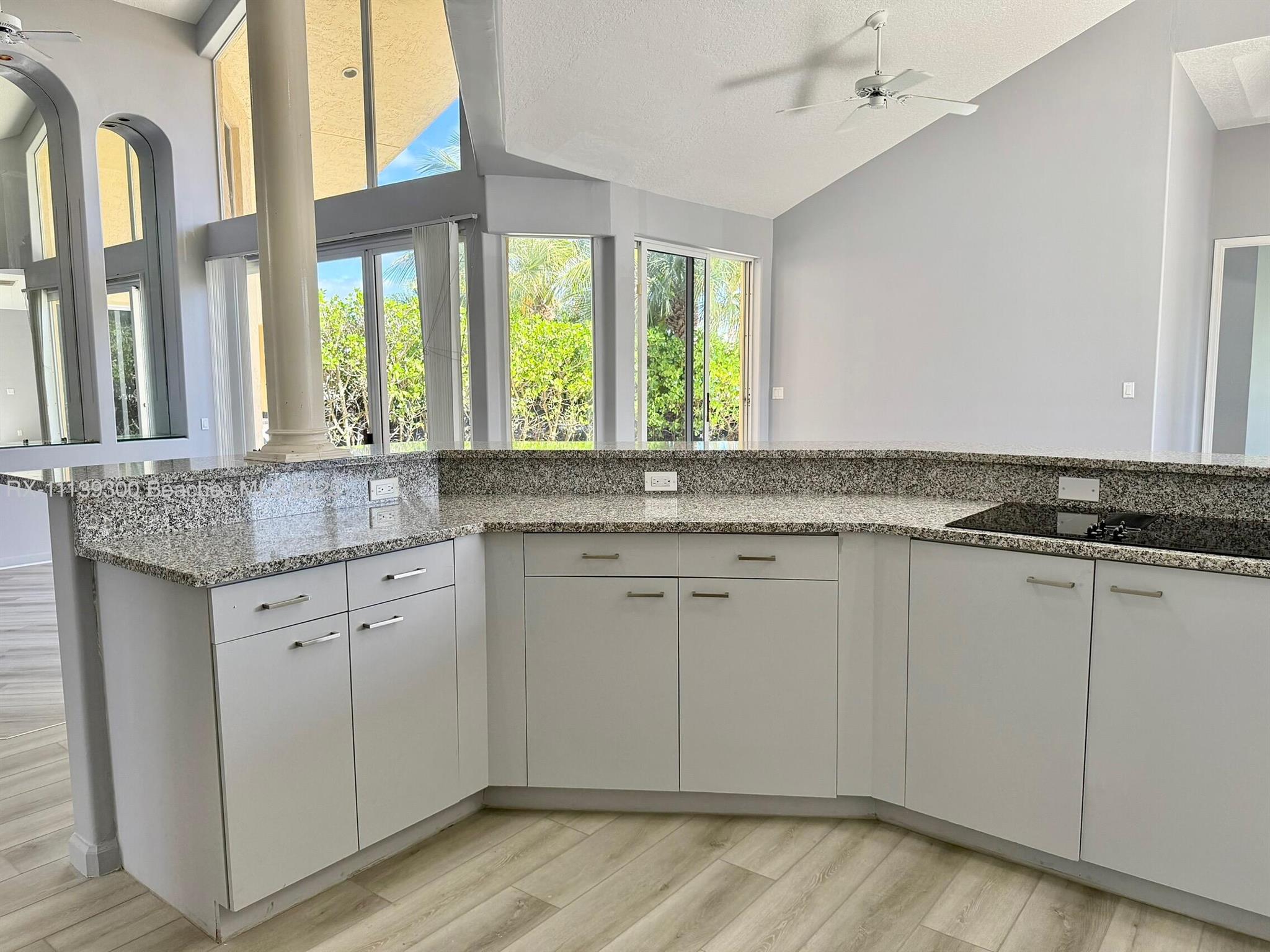 Palm Beach Lake Worth Est - Residential Lease