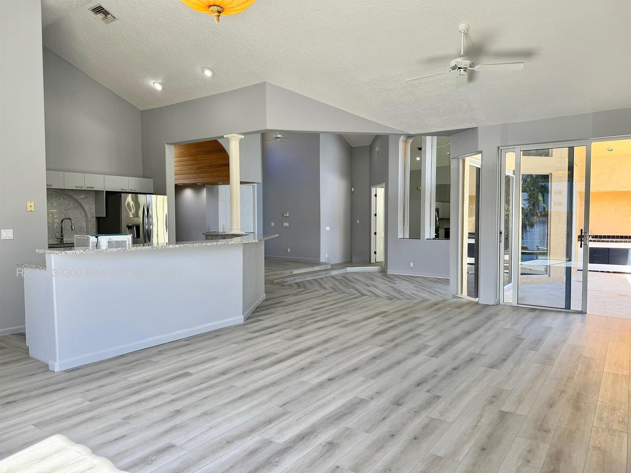 Palm Beach Lake Worth Est - Residential Lease