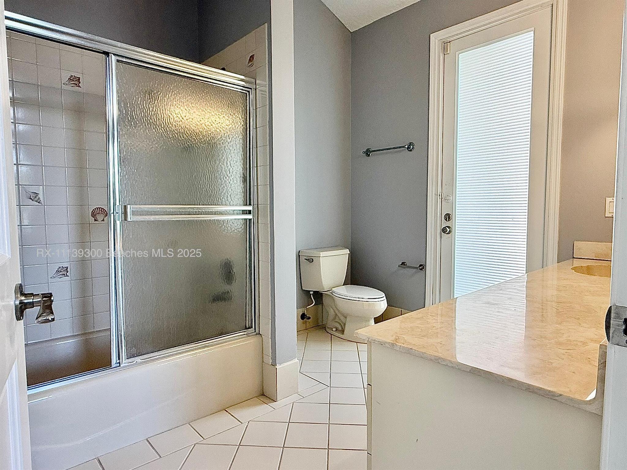 Palm Beach Lake Worth Est - Residential Lease