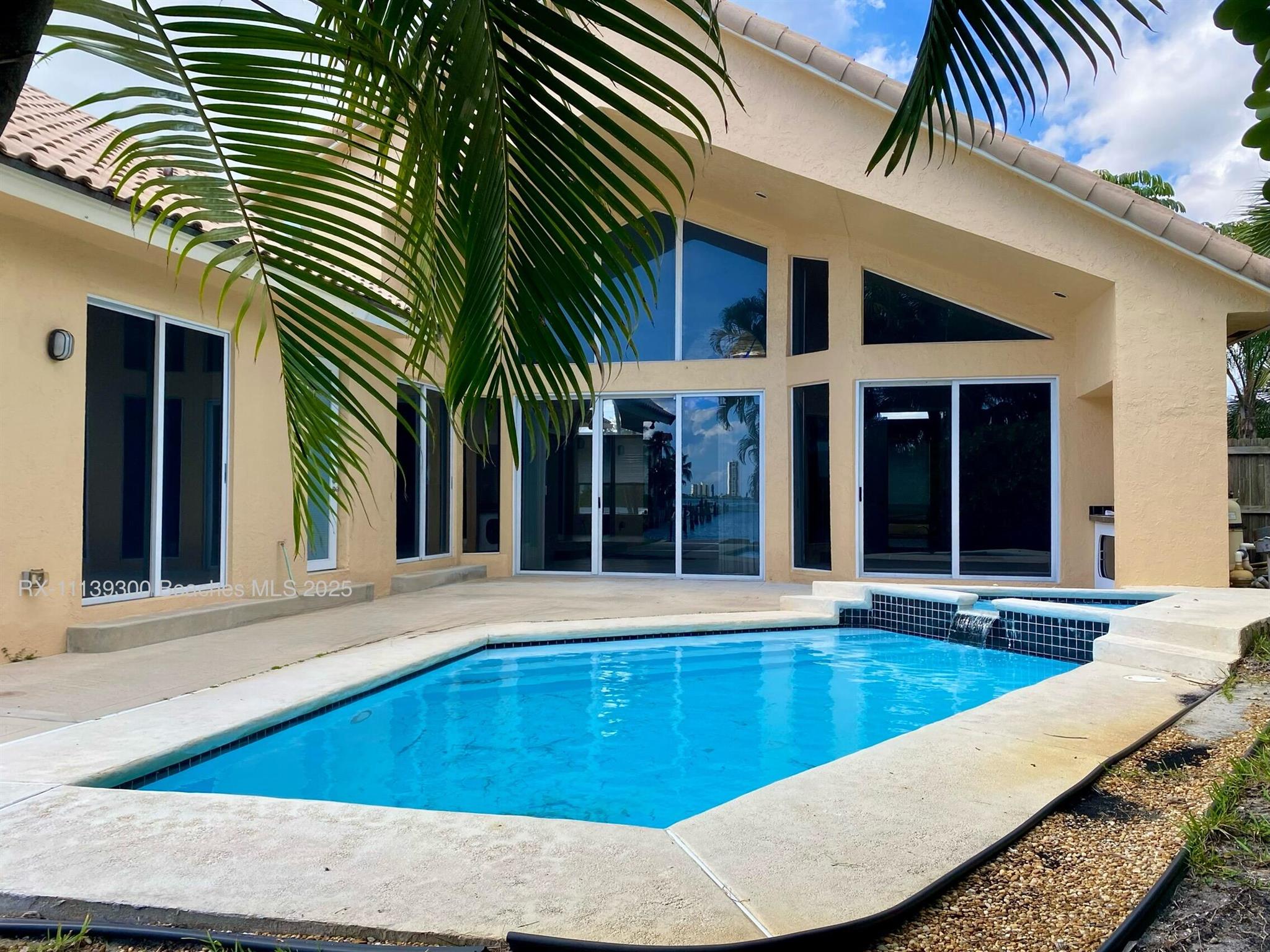 Palm Beach Lake Worth Est - Residential Lease