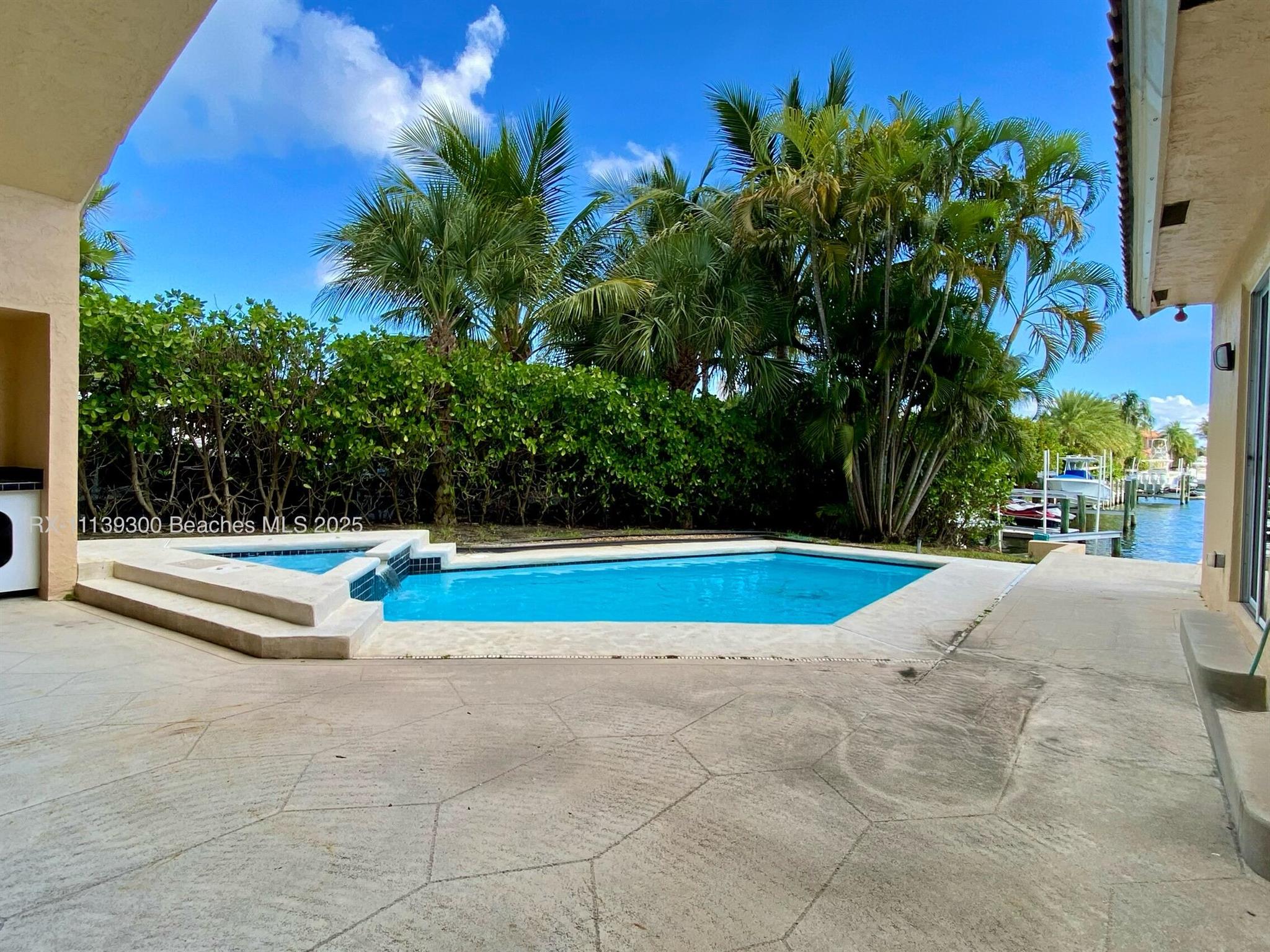 Palm Beach Lake Worth Est - Residential Lease