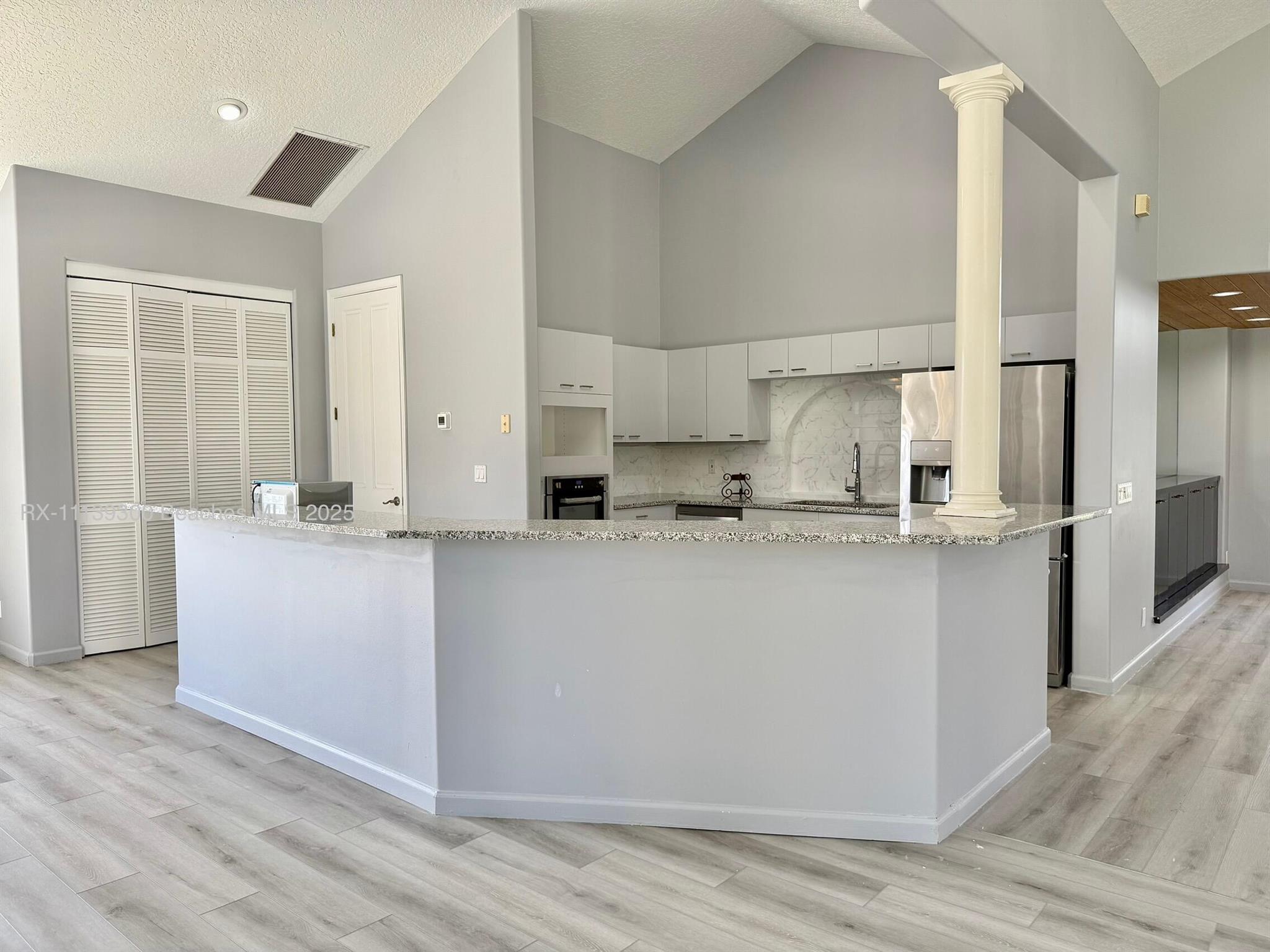 Palm Beach Lake Worth Est - Residential Lease