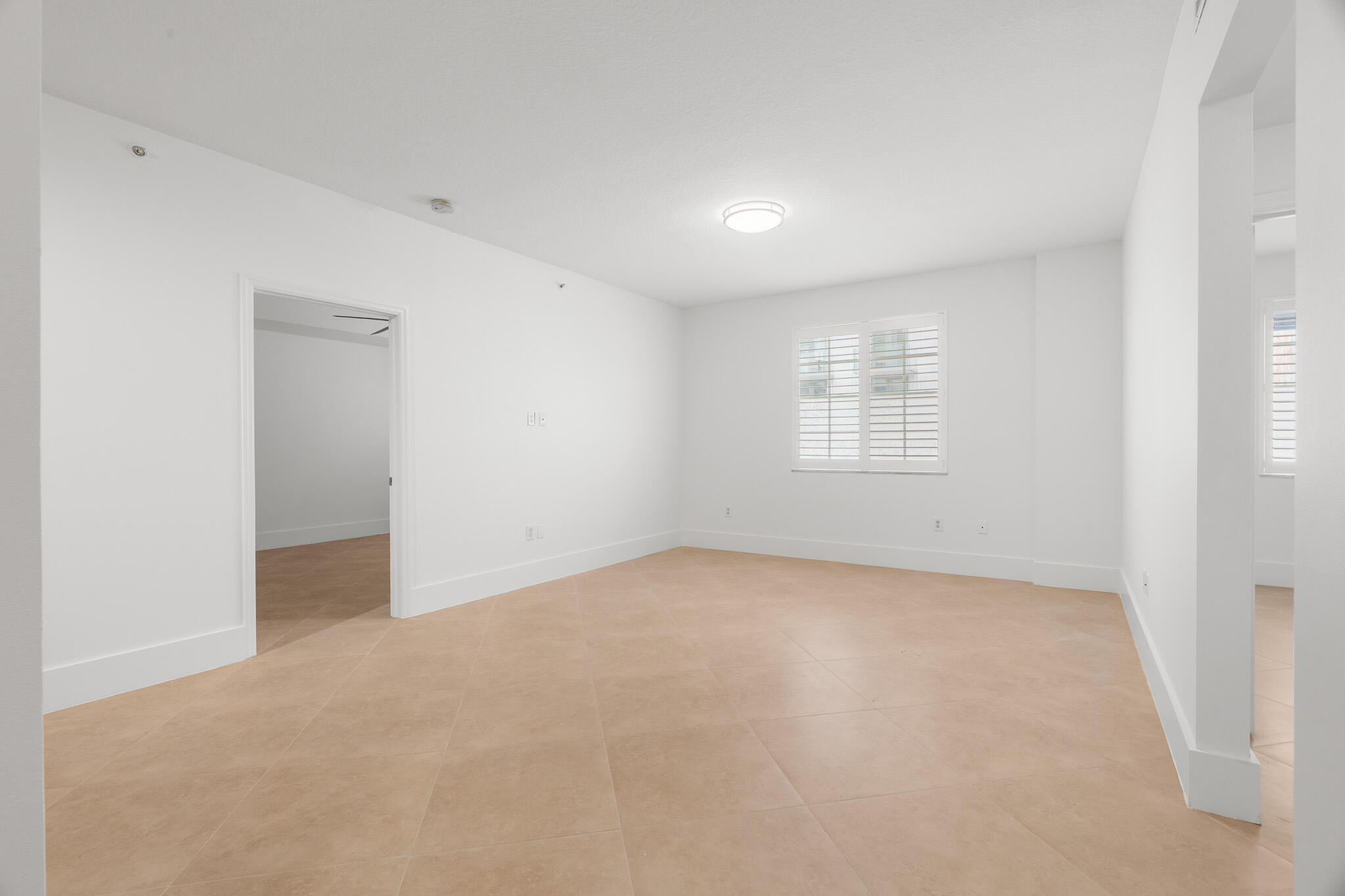 PINEAPPLE GROVE VILLAGE CONDO - Residential Lease