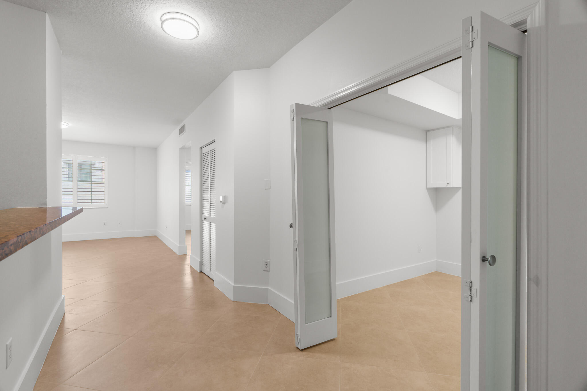 PINEAPPLE GROVE VILLAGE CONDO - Residential Lease