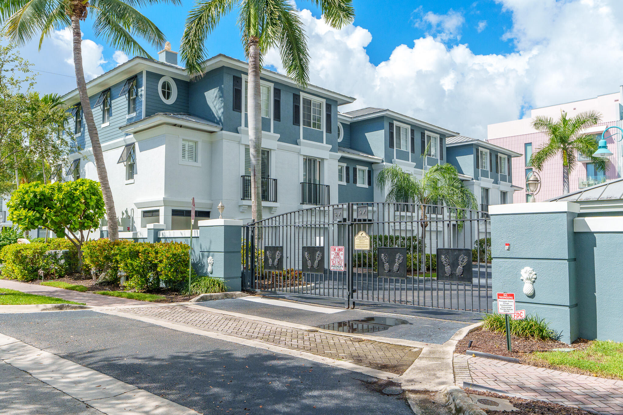 PINEAPPLE GROVE VILLAGE CONDO - Residential Lease