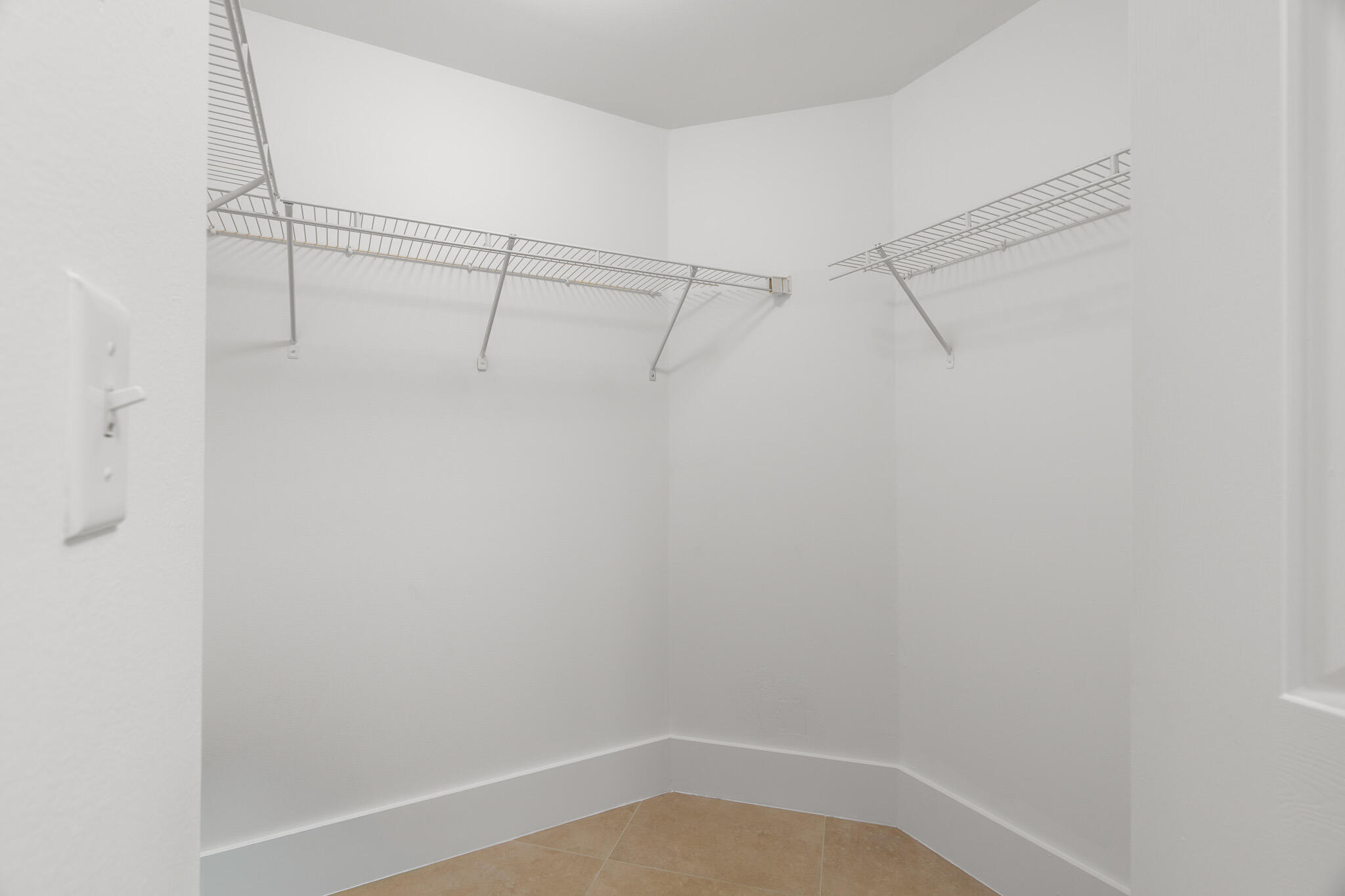 PINEAPPLE GROVE VILLAGE CONDO - Residential Lease