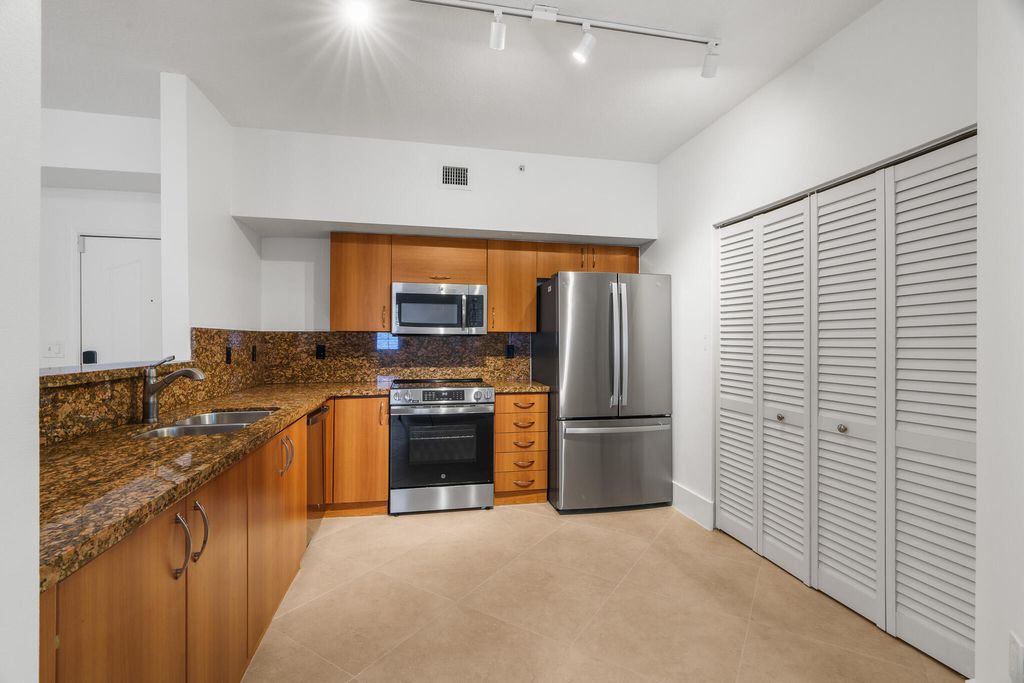 Photo of 250 NE 3rd Avenue #1207, Delray Beach, FL 33444 (MLS # B26004842)