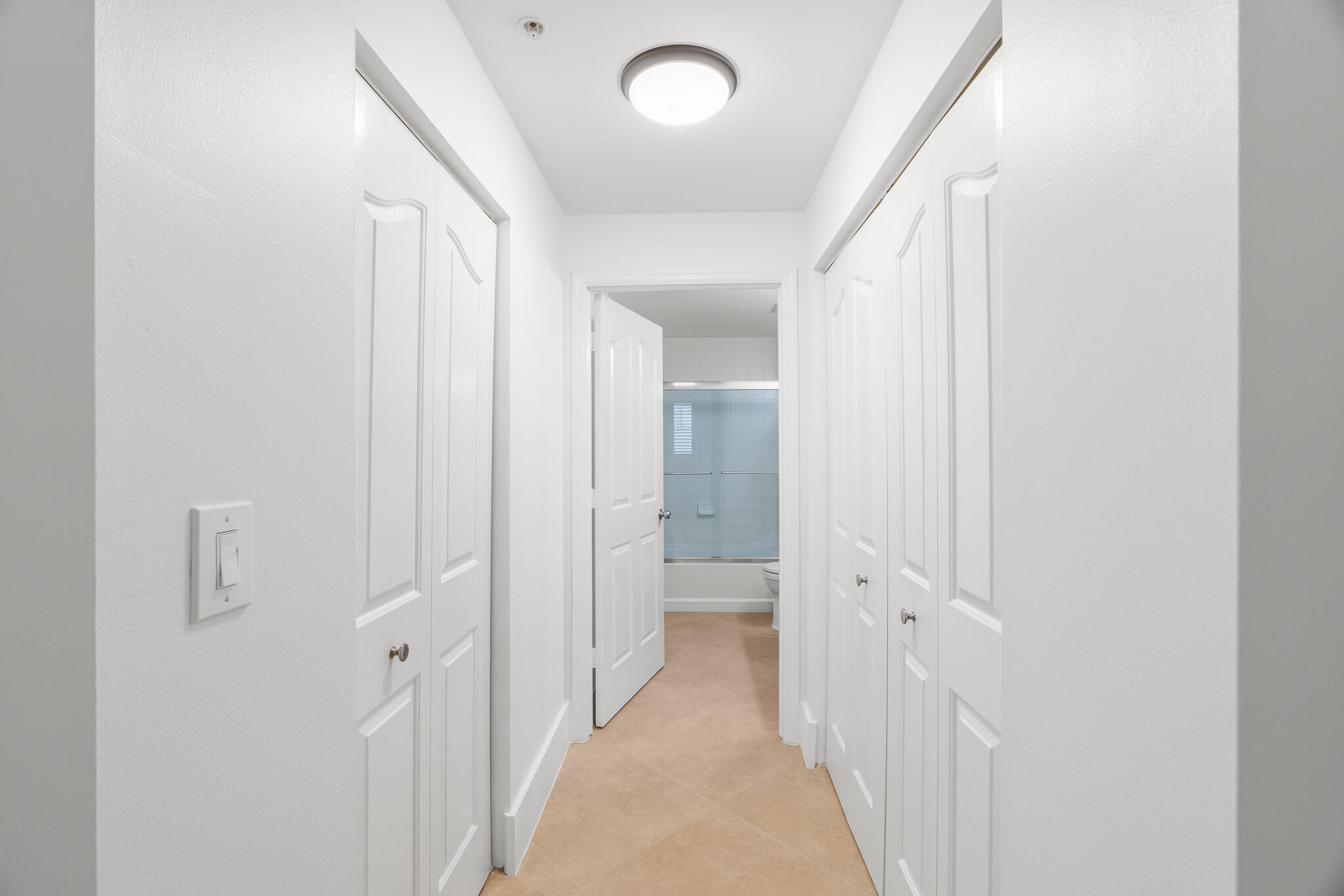 PINEAPPLE GROVE VILLAGE CONDO - Residential Lease