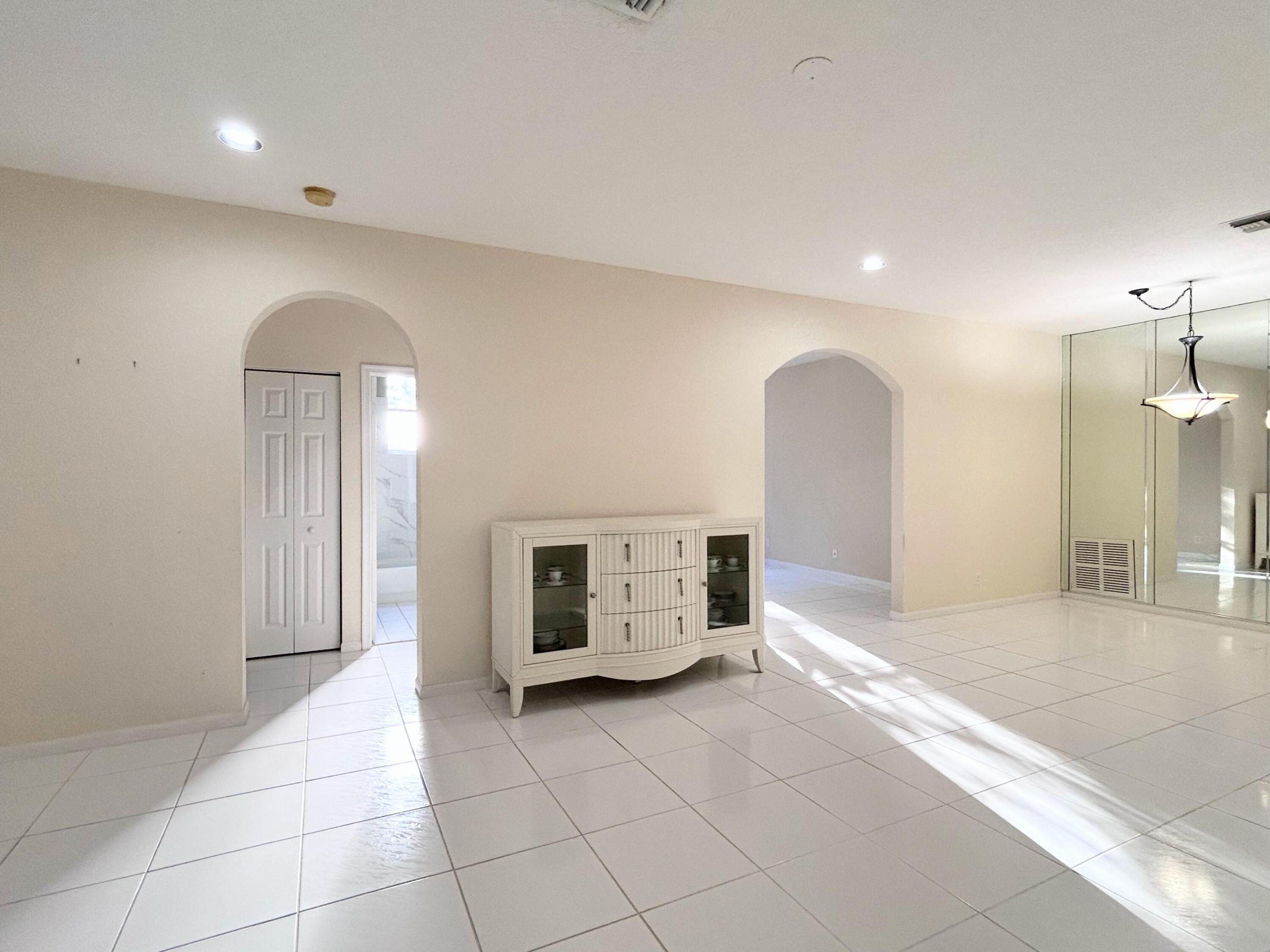 Properties 7910 Laina Lane 2