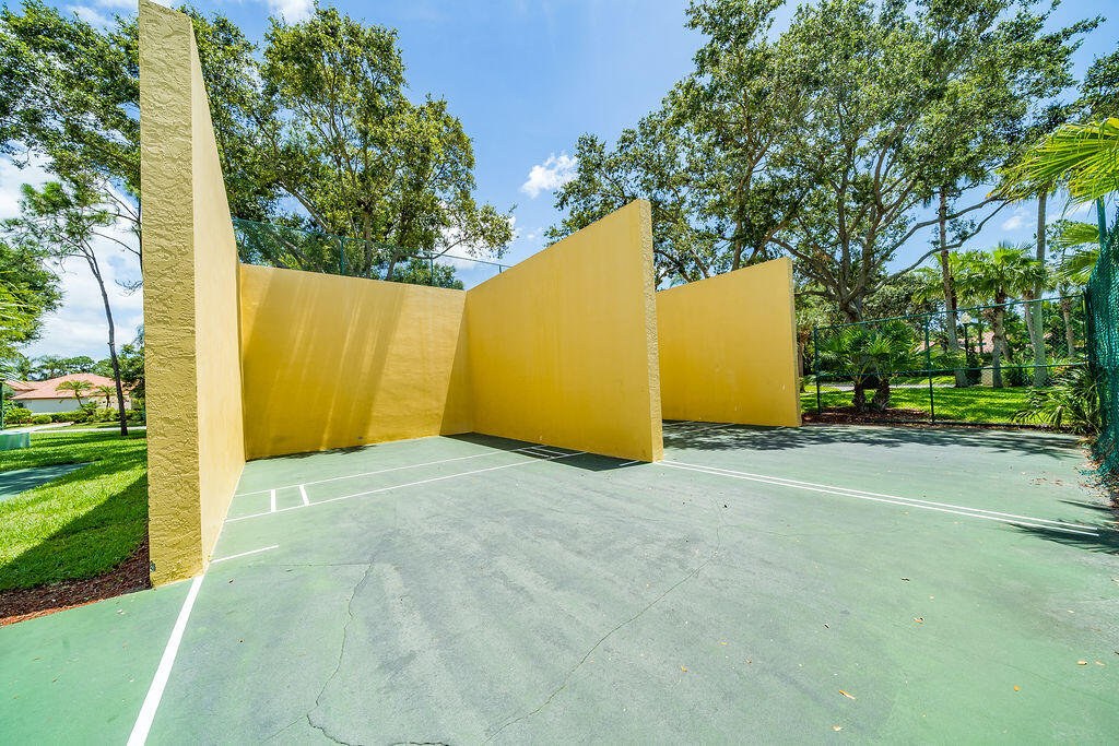 WOODBINE PAR C - Residential