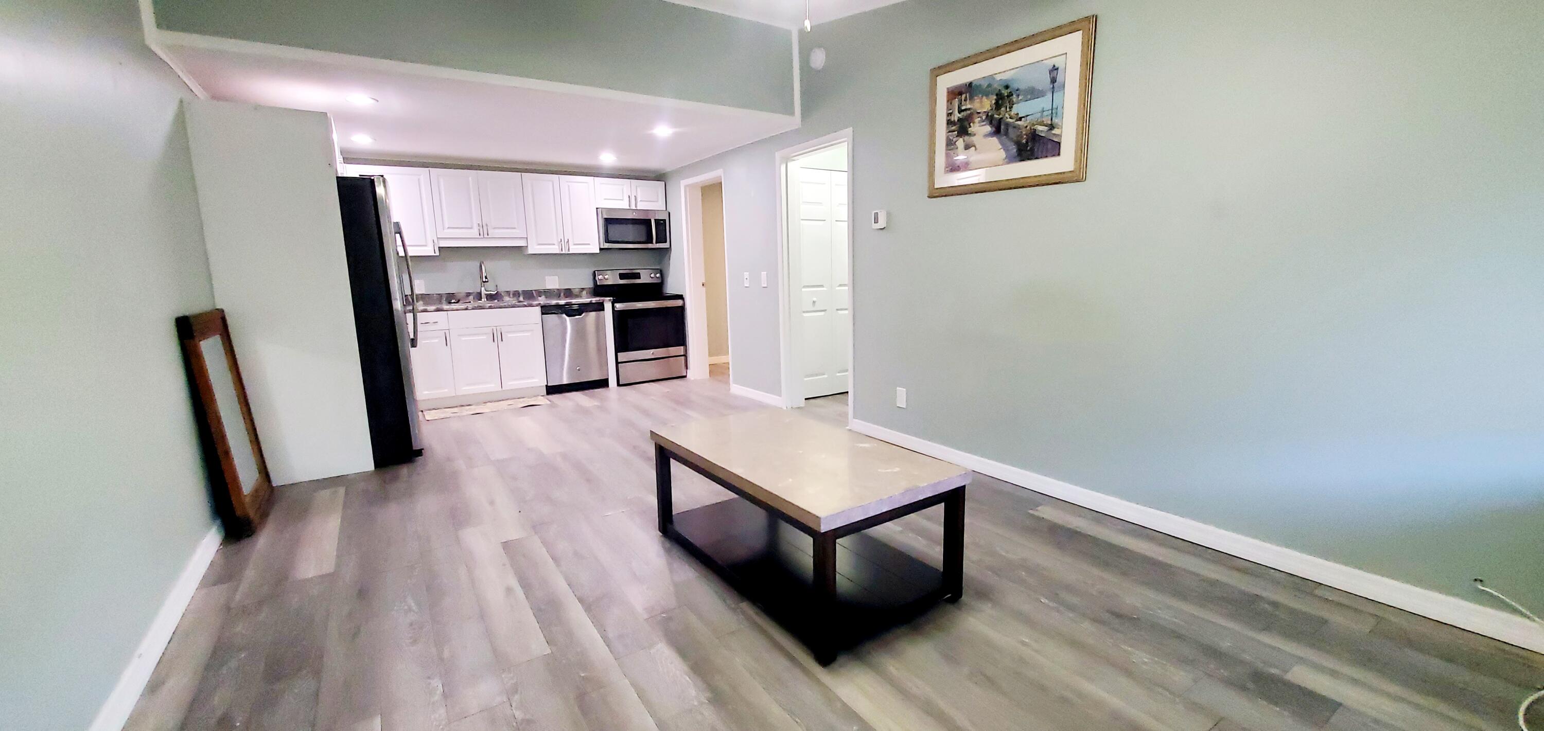 VILLAS AT INDIAN RIVER - Residential Lease