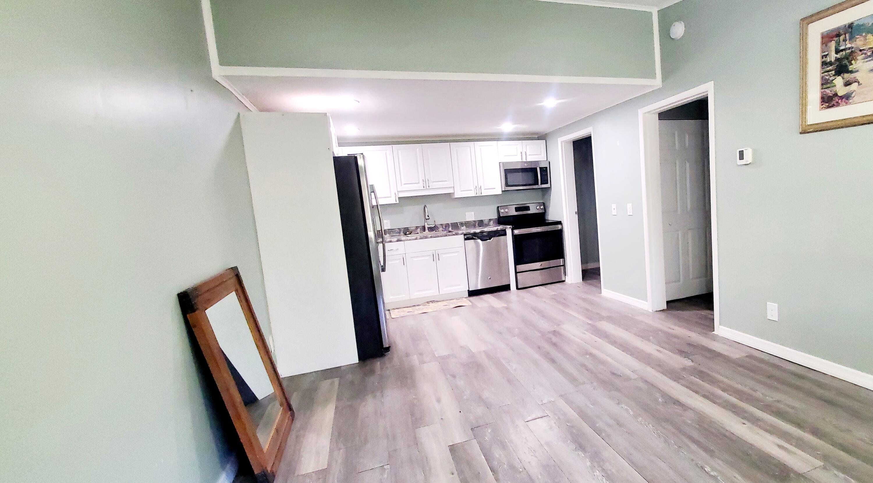 VILLAS AT INDIAN RIVER - Residential Lease