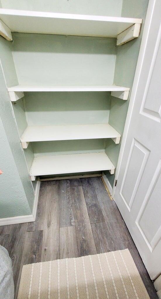 VILLAS AT INDIAN RIVER - Residential Lease