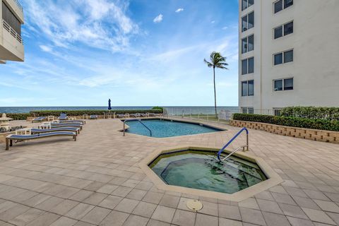 A home in Highland Beach