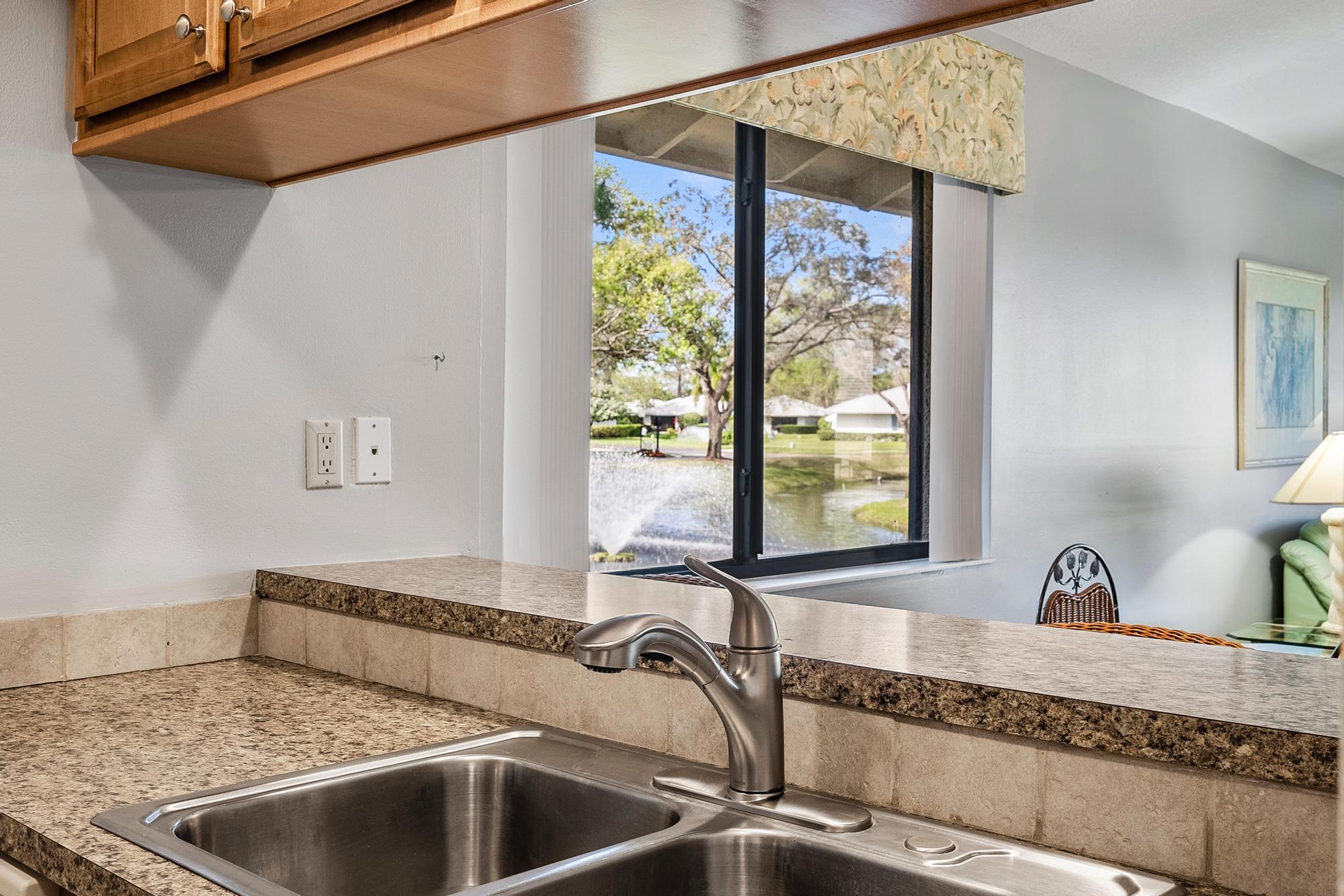 PGA CLUB COTTAGES - Residential Lease