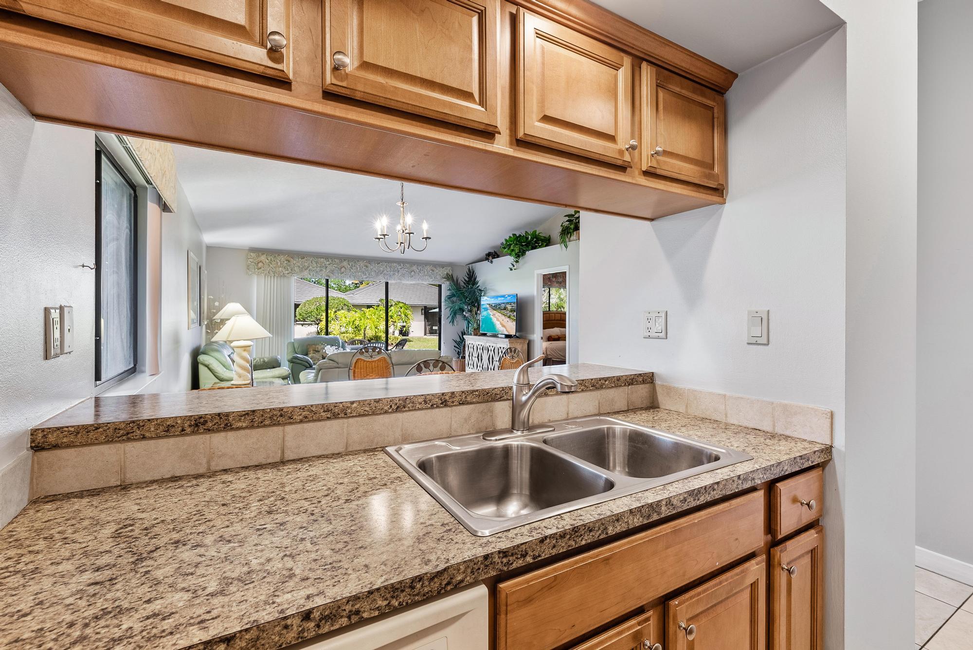PGA CLUB COTTAGES - Residential Lease