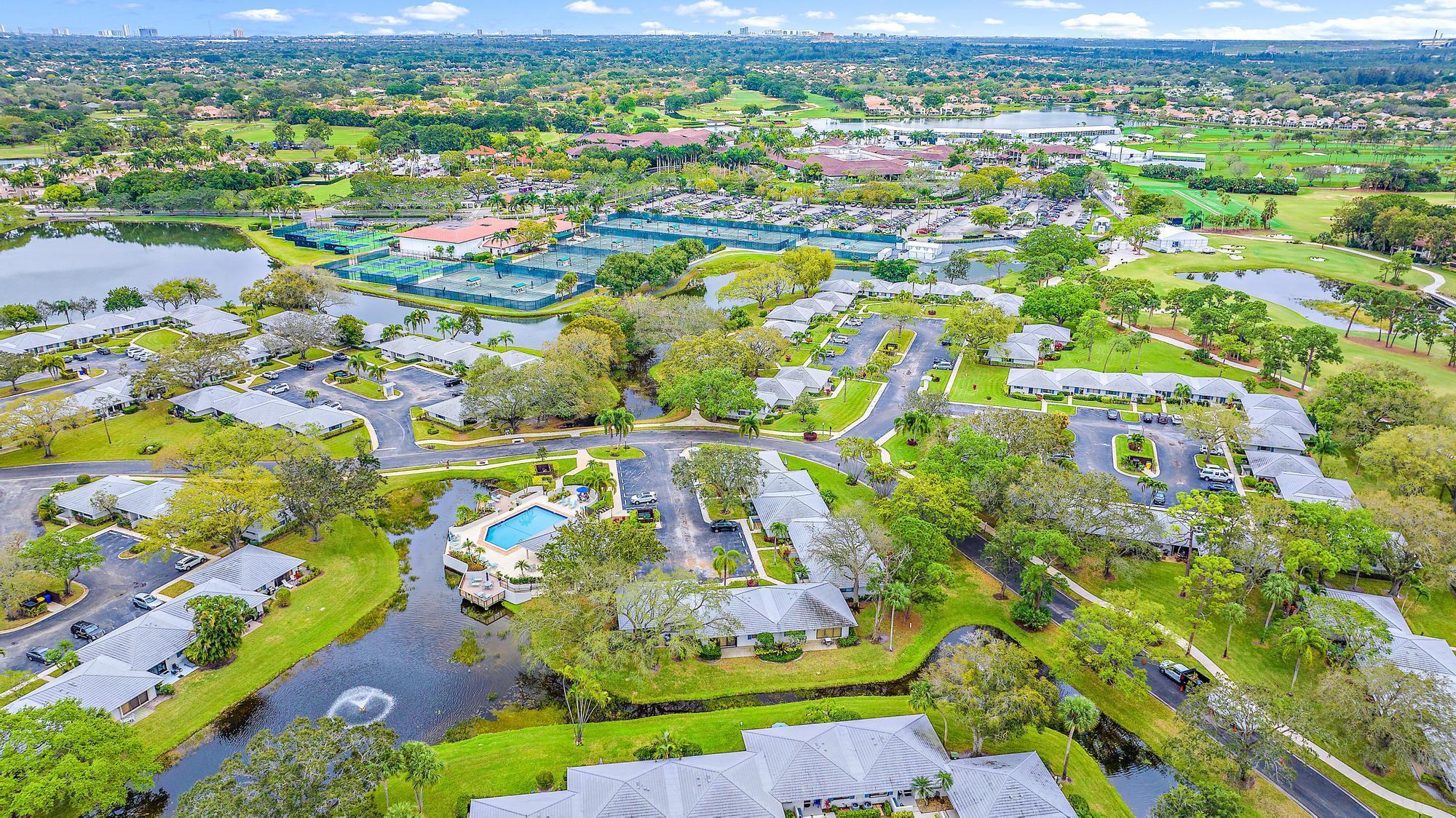 PGA CLUB COTTAGES - Residential Lease