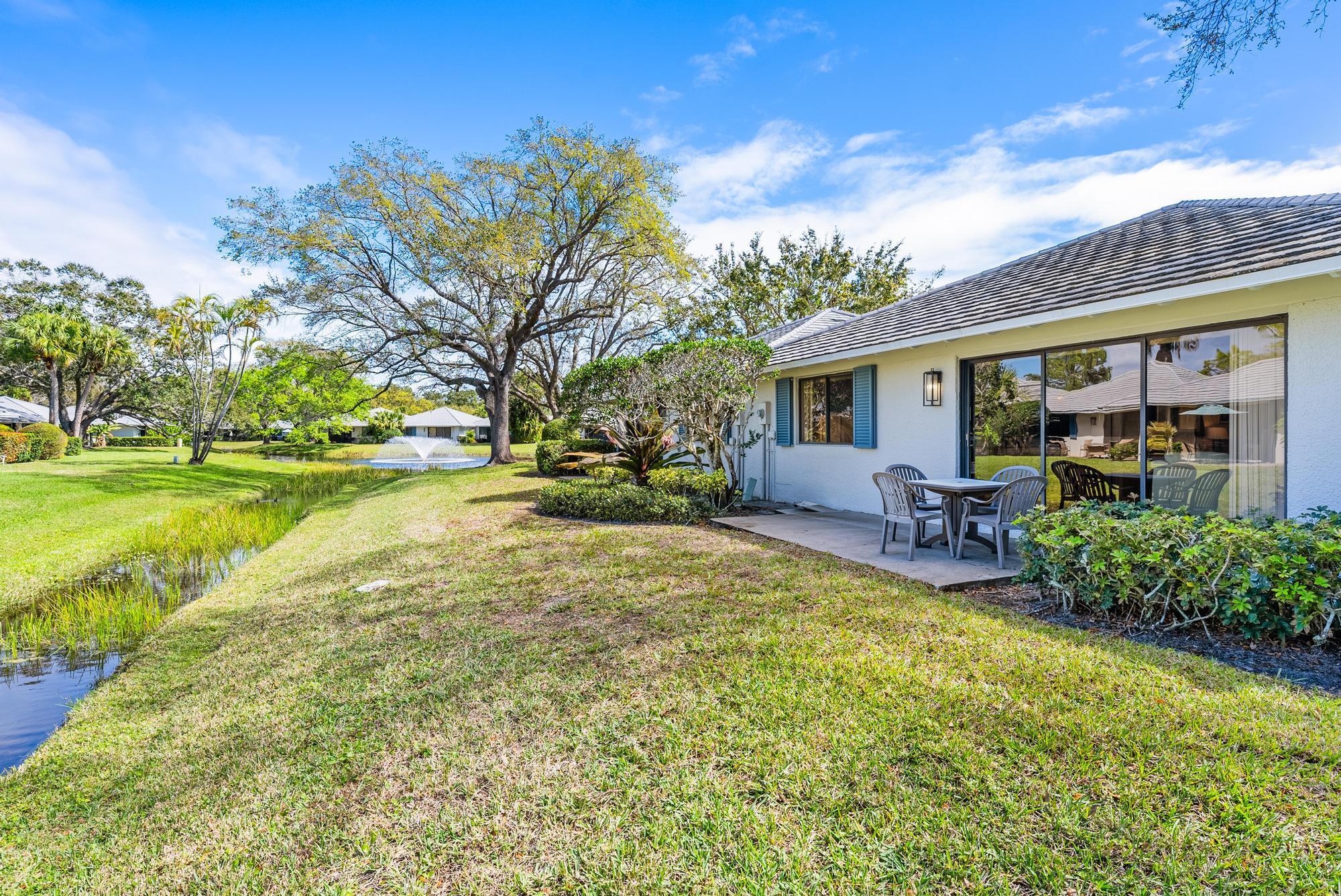 PGA CLUB COTTAGES - Residential Lease