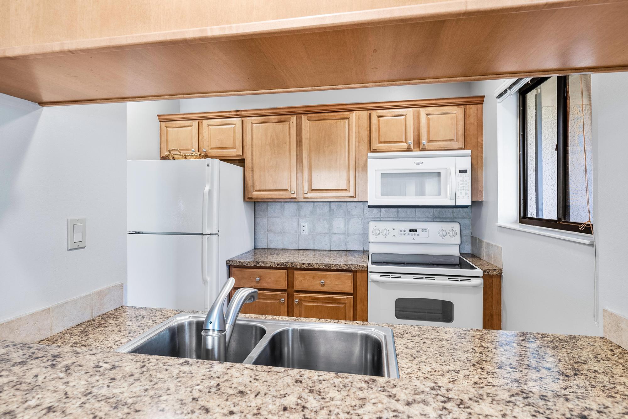 PGA CLUB COTTAGES - Residential Lease