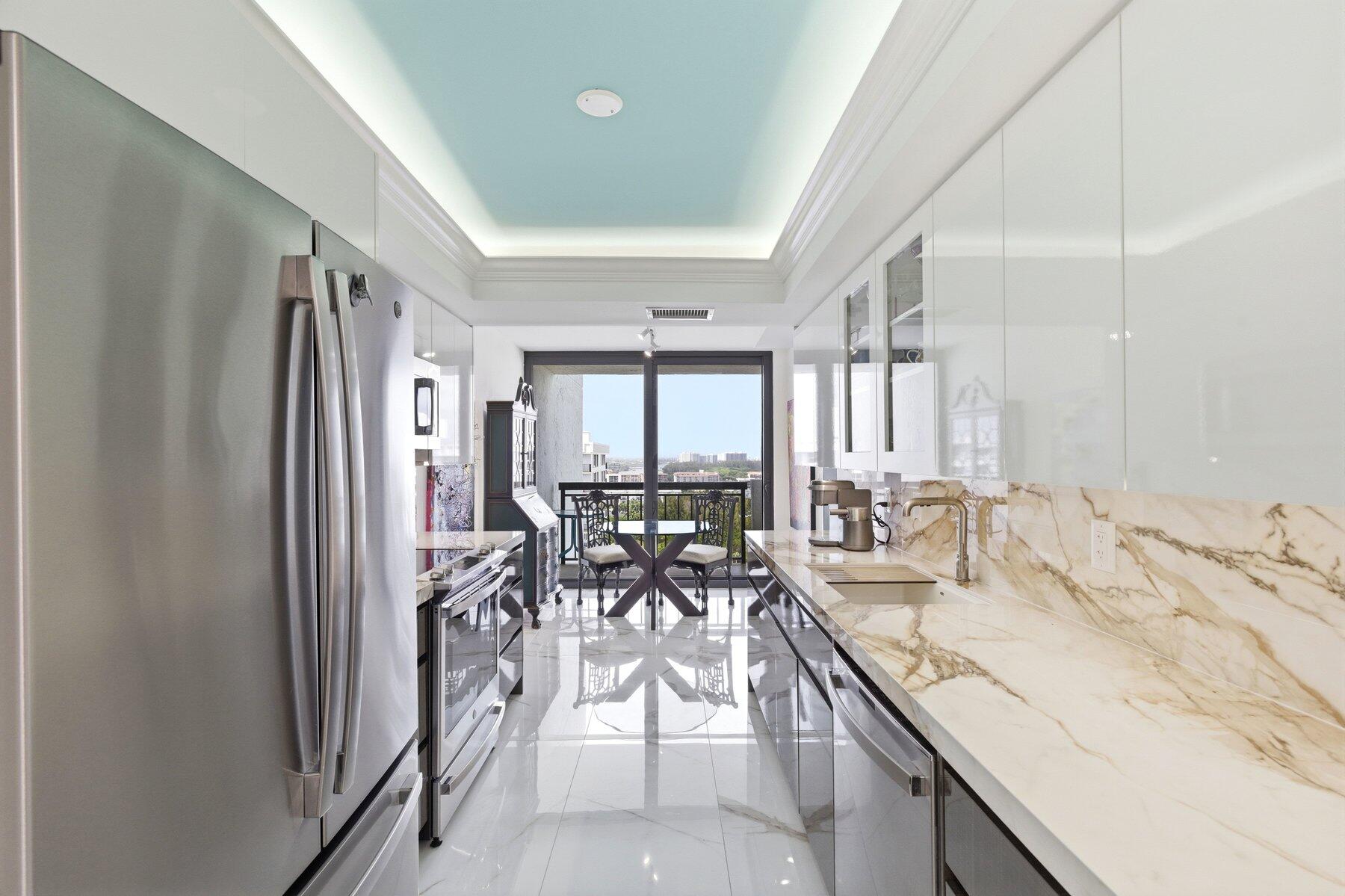 La Fontana Condo - Residential