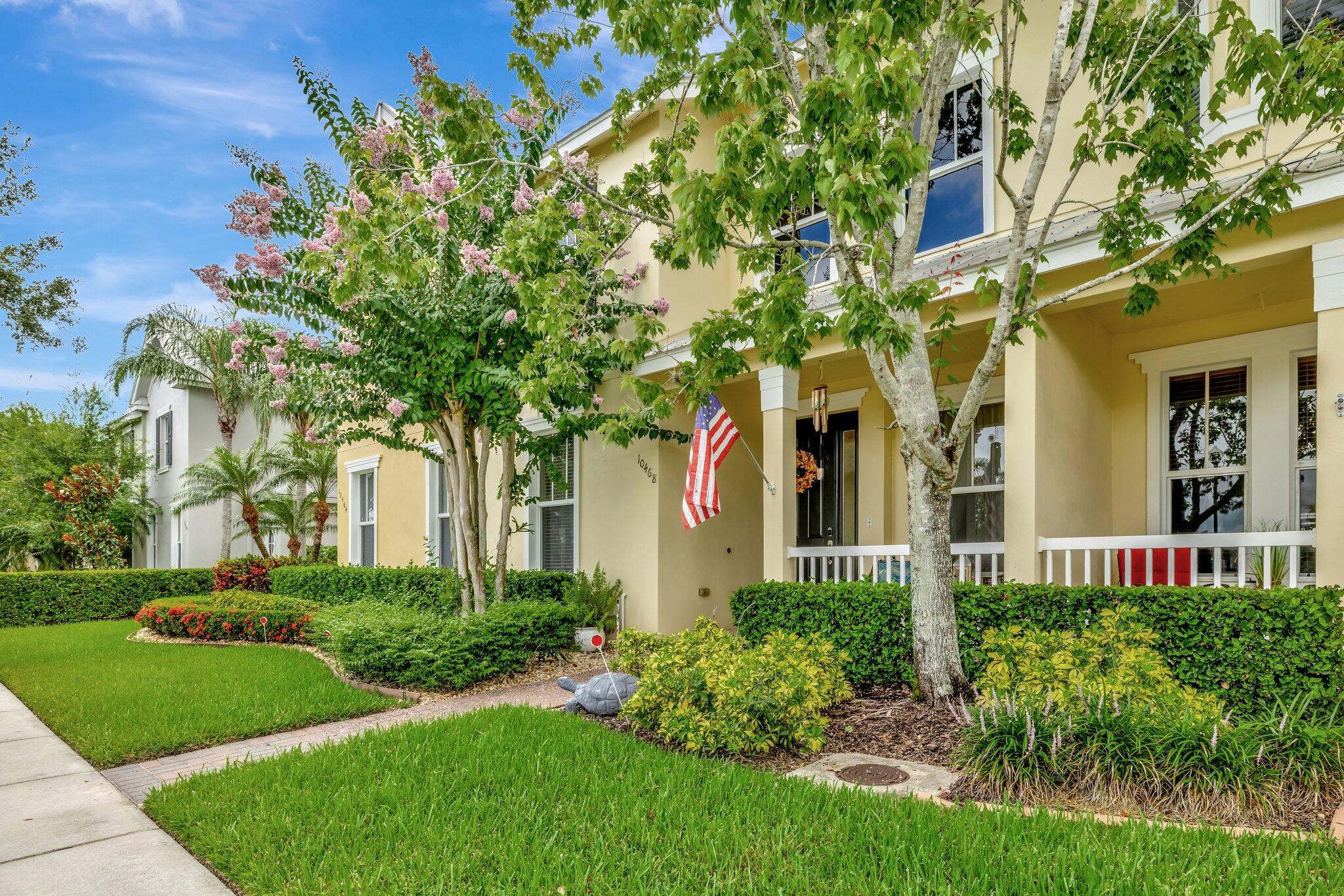 10468 SW Westlawn Boulevard, Port St Lucie, FL, 34987/$275,000 4 10468 SW Westlawn Boulevard